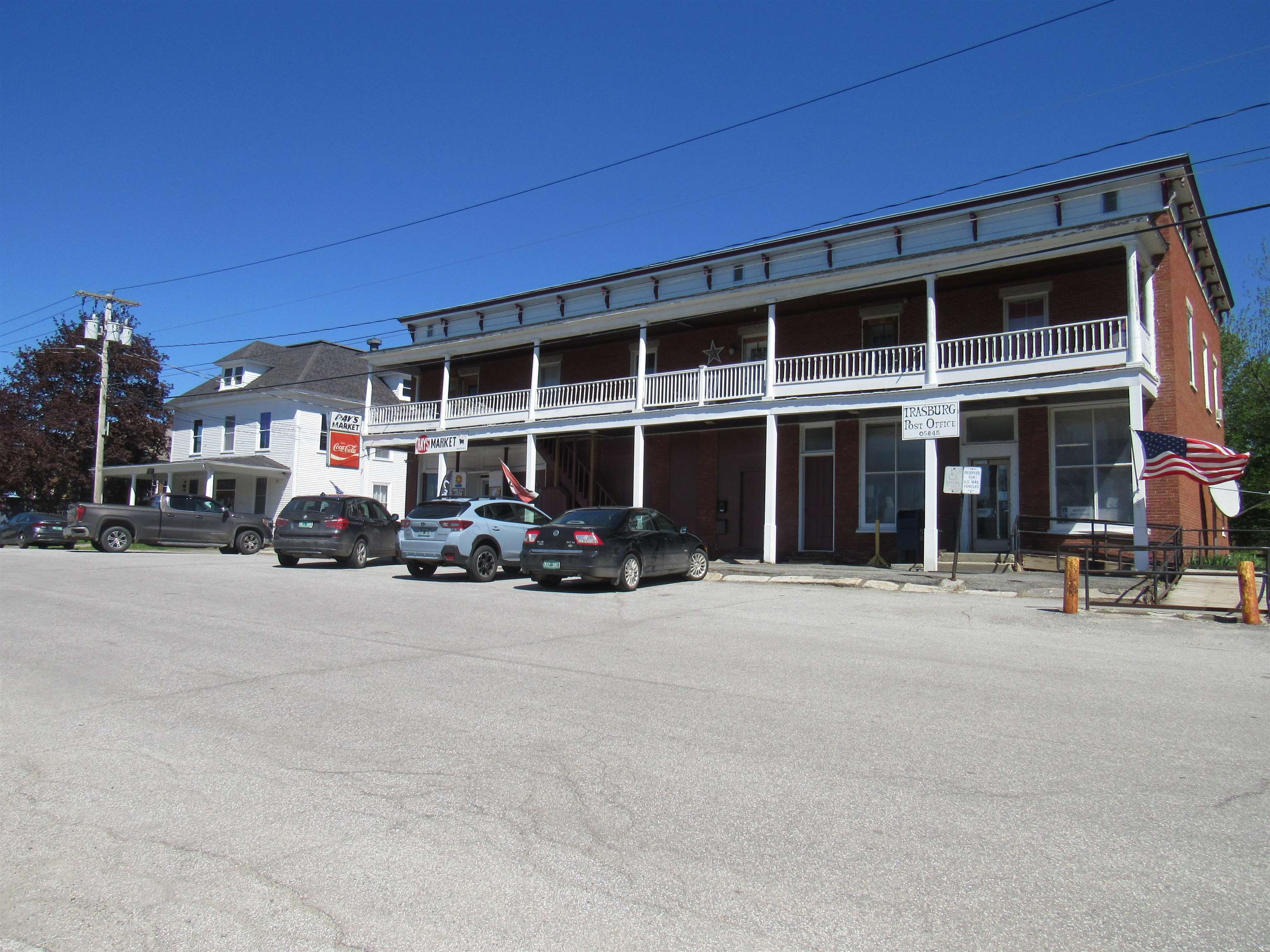 main property photo 8