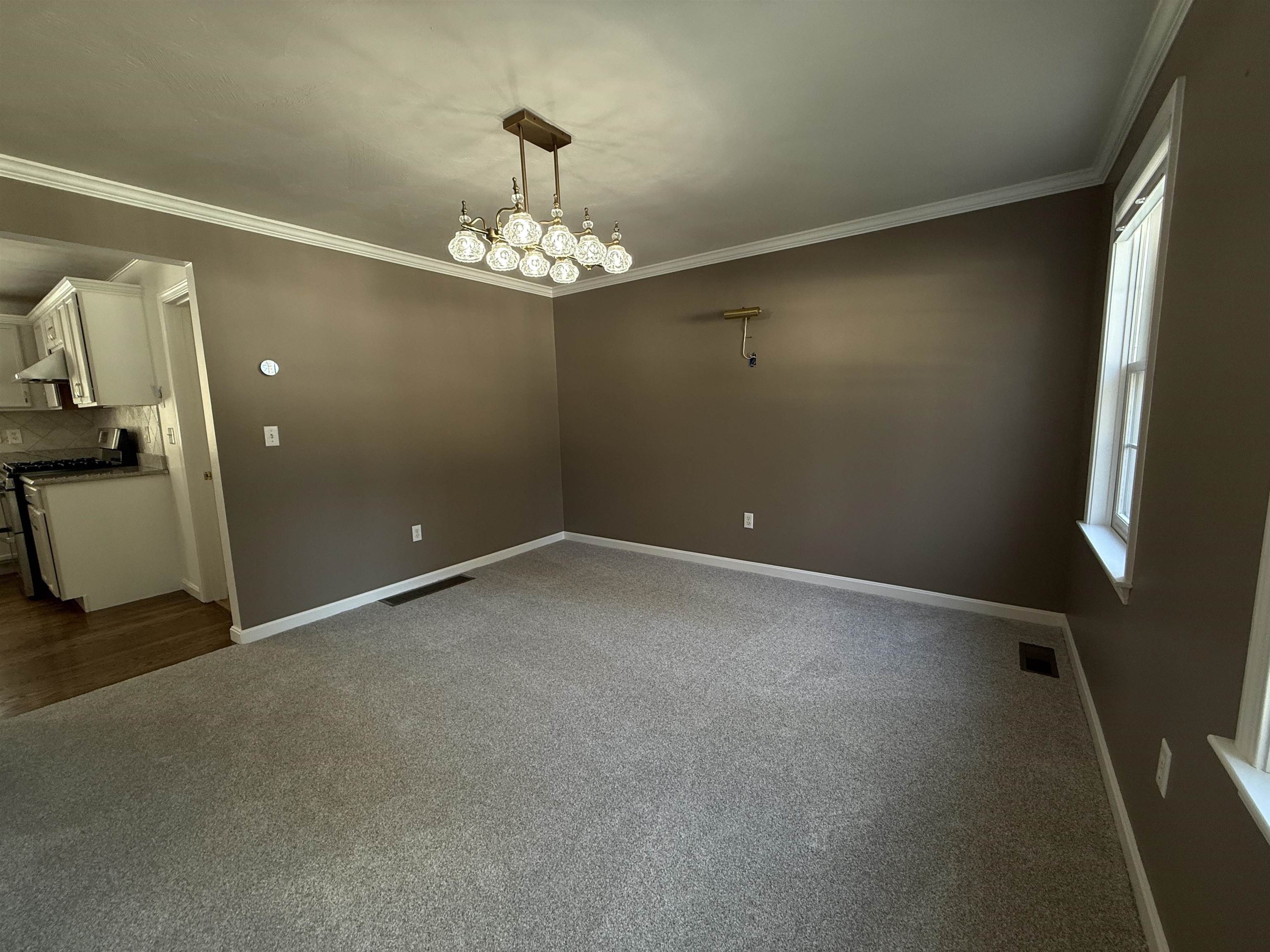 property viewer photo 17