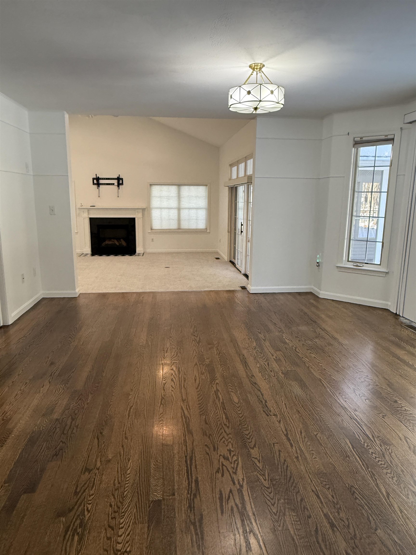 property viewer photo 19