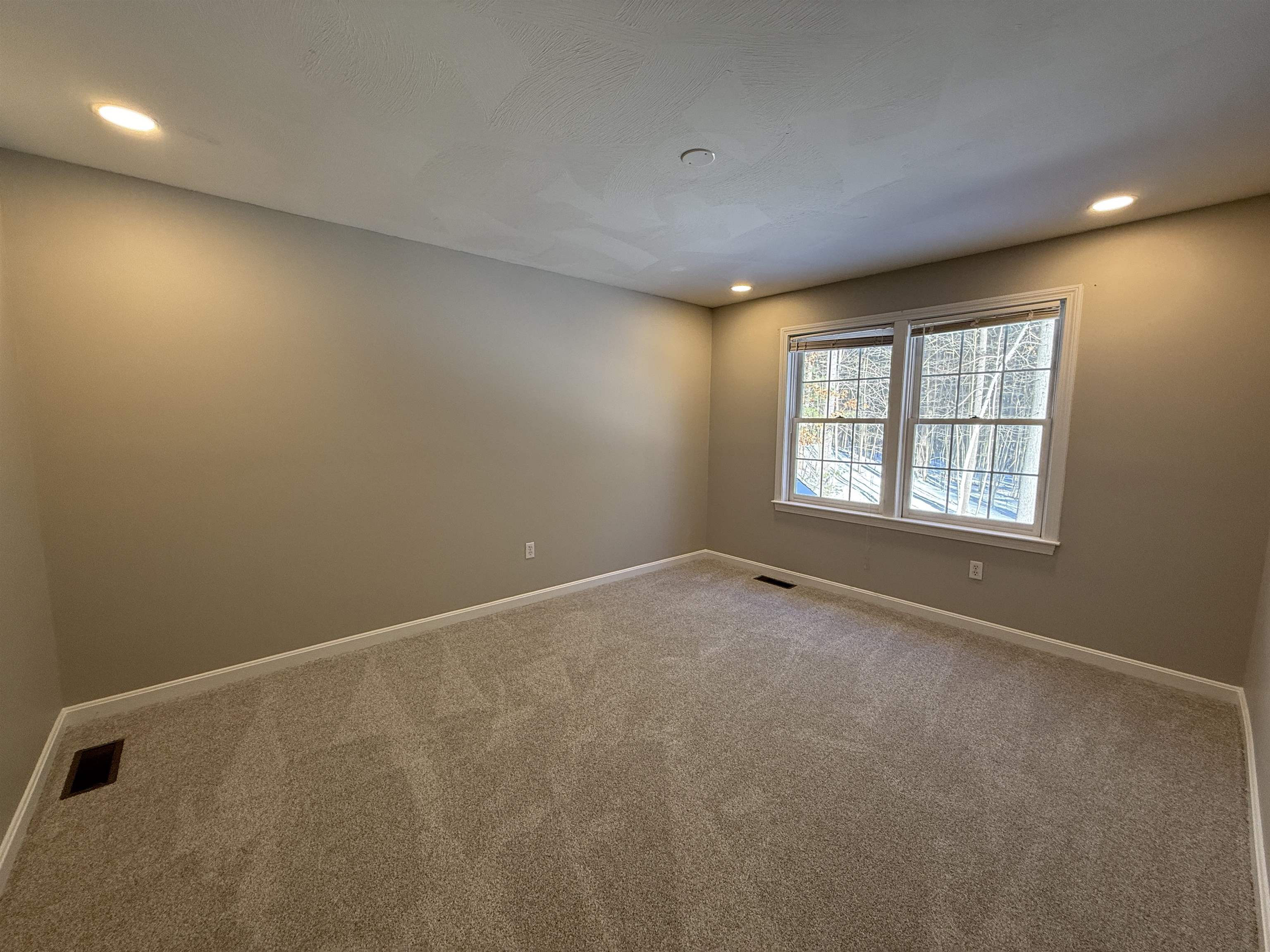 property viewer photo 24