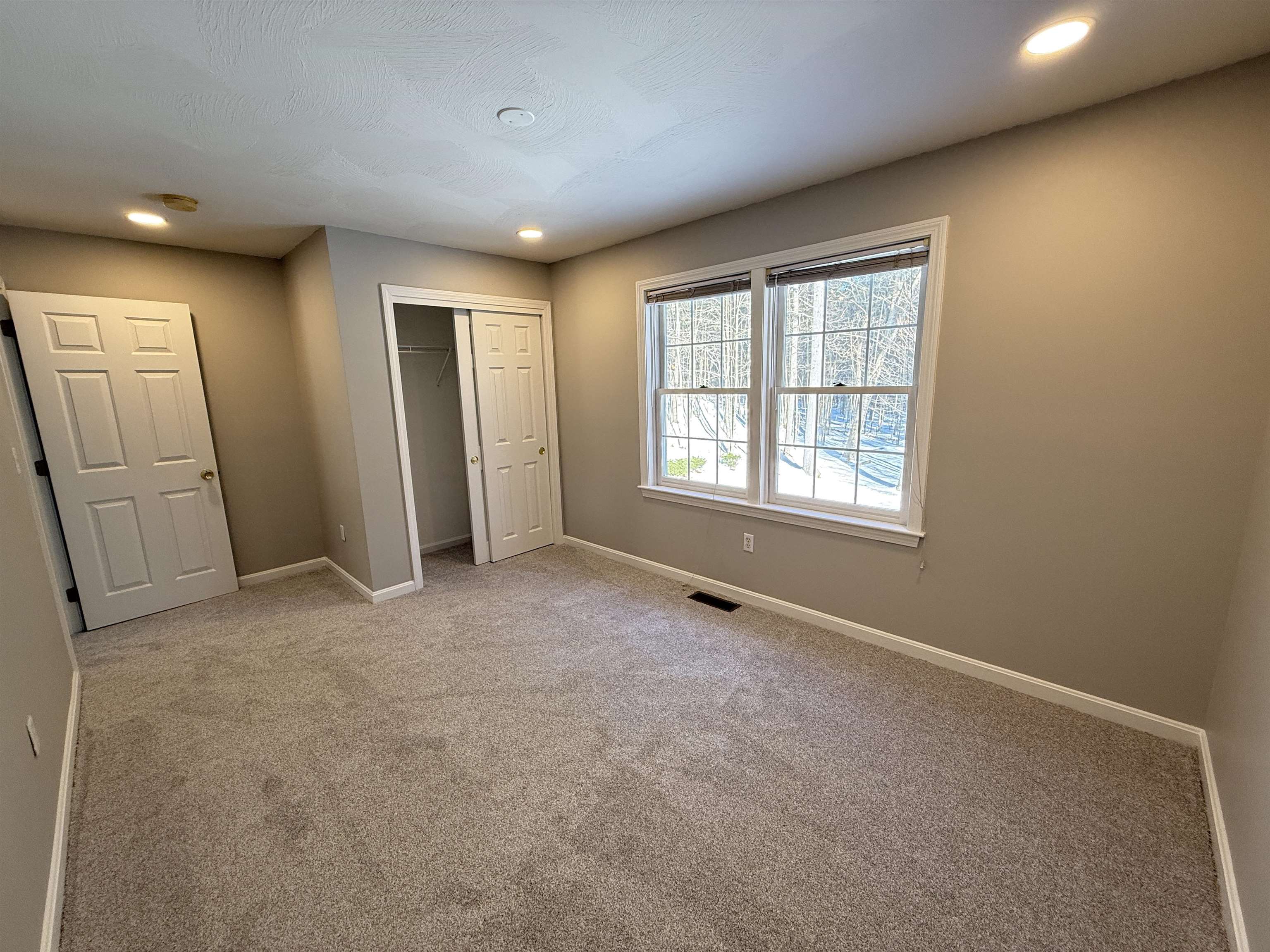 property viewer photo 29