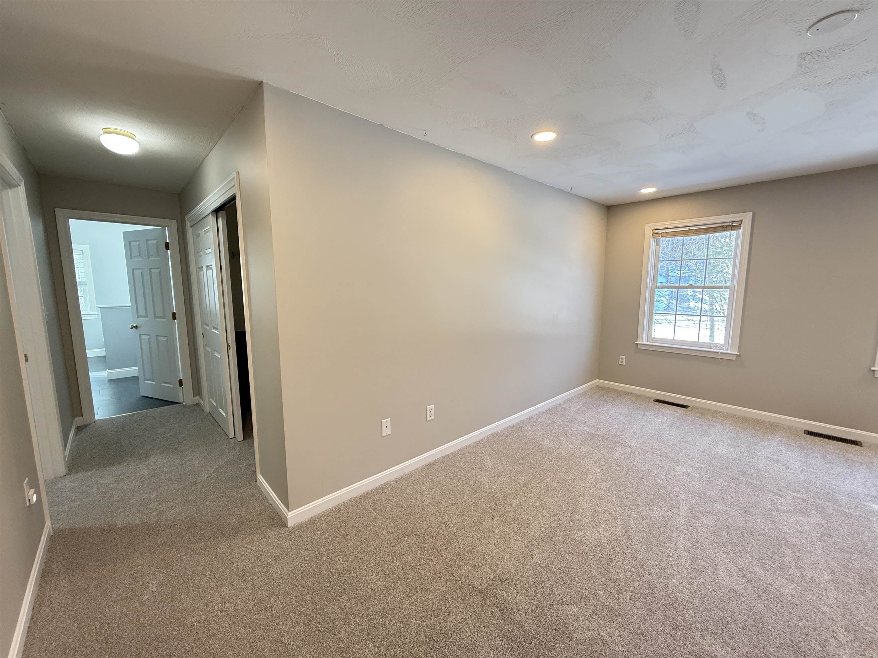 property viewer photo 35