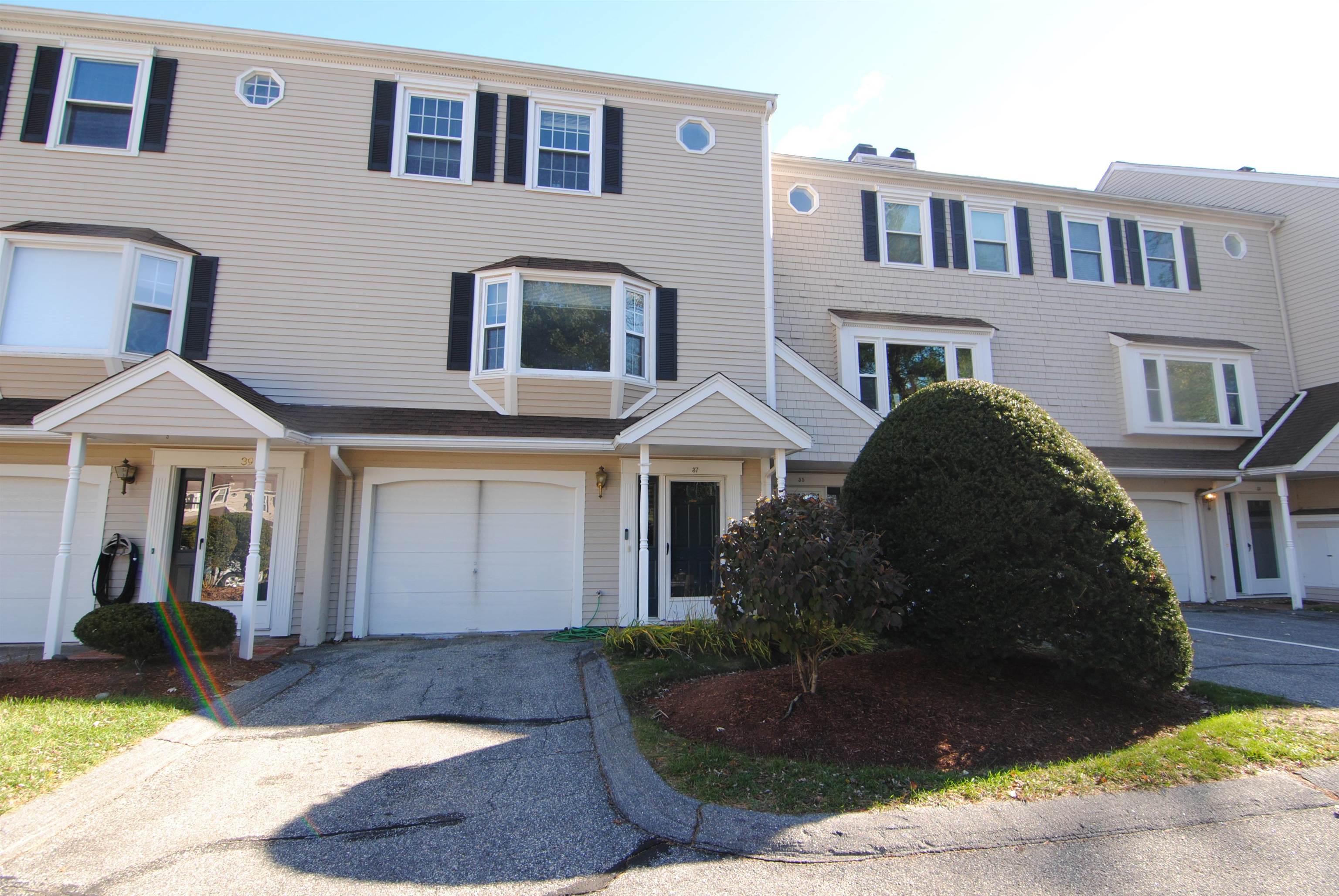 main property photo 0