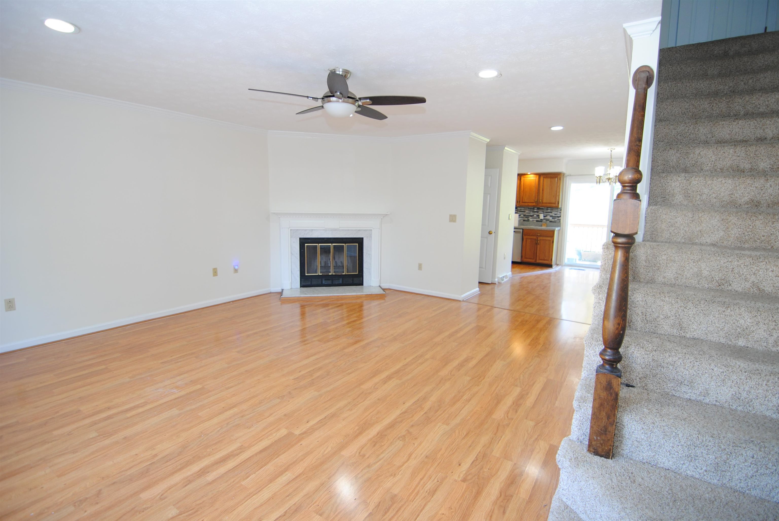 property viewer photo 12