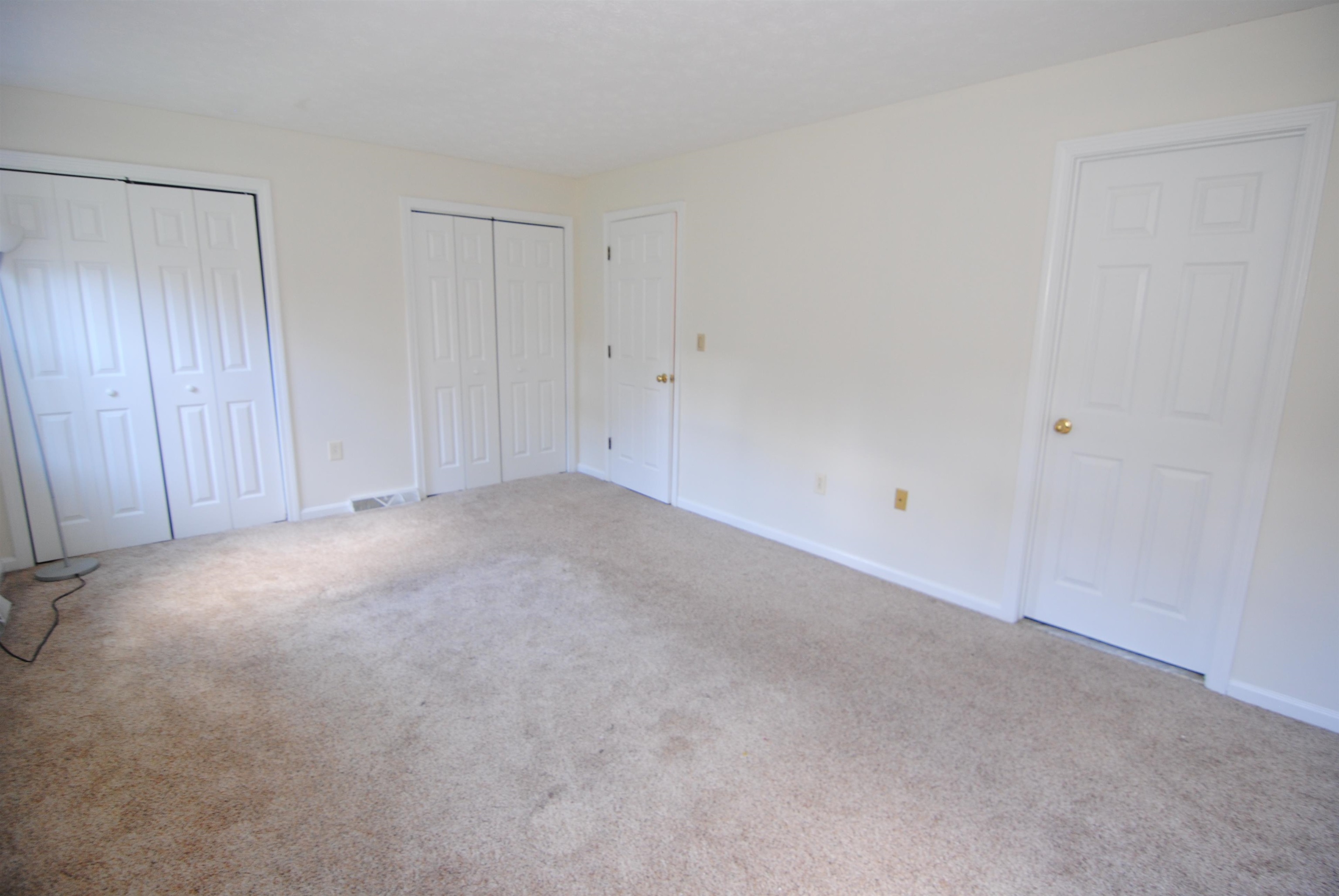 property viewer photo 17