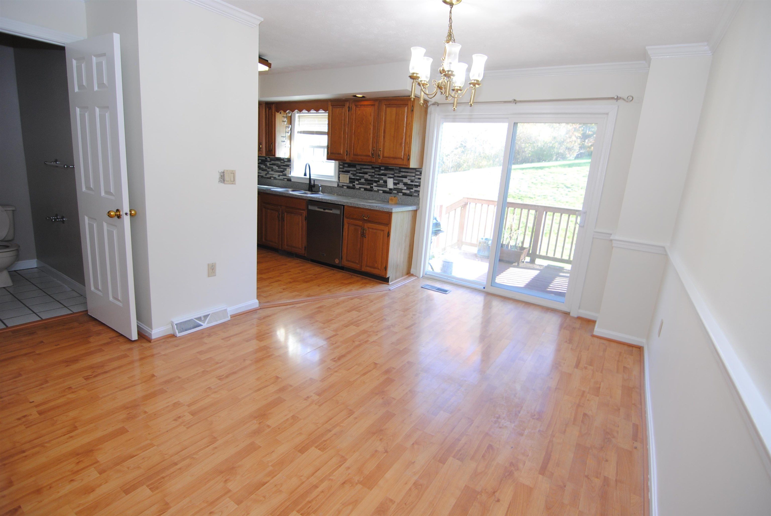 property viewer photo 6