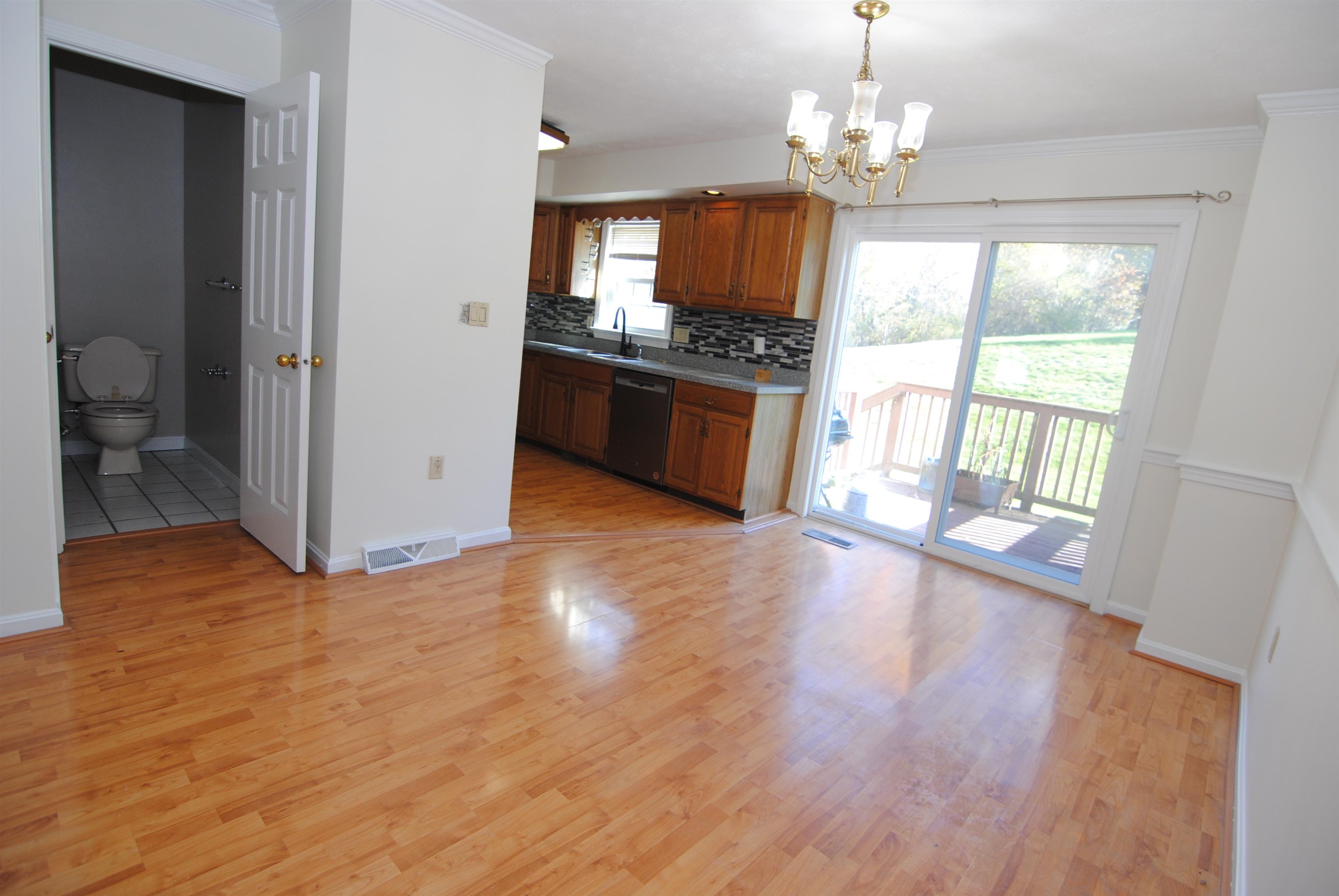 property viewer photo 8