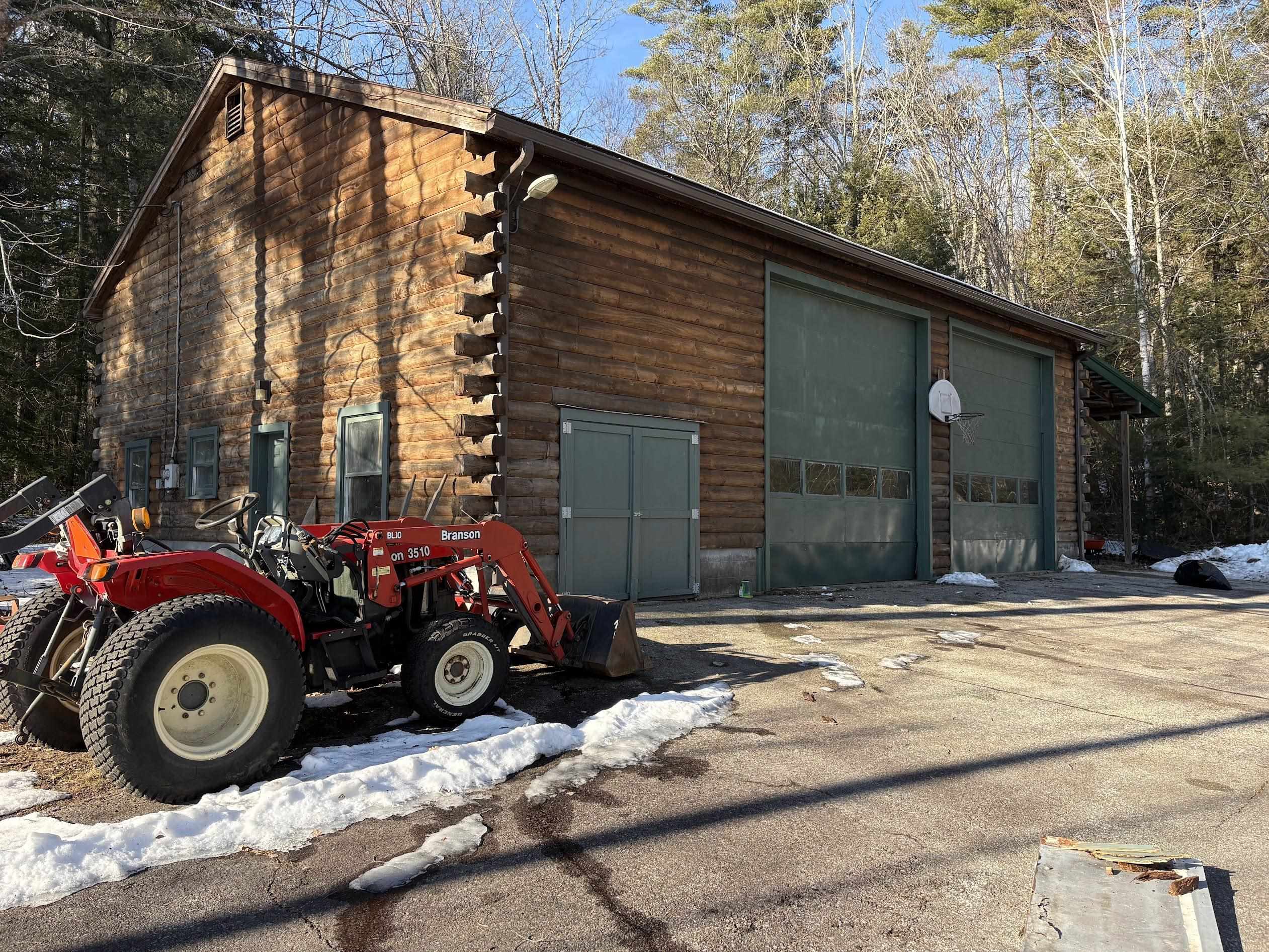 main property photo 46