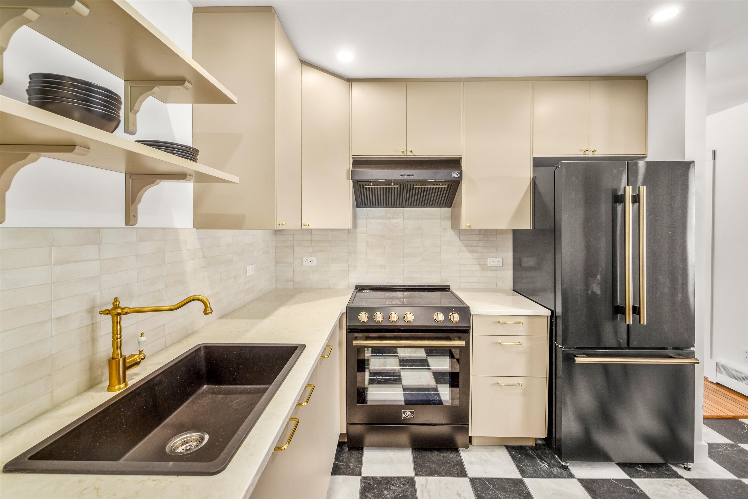 property viewer photo 6