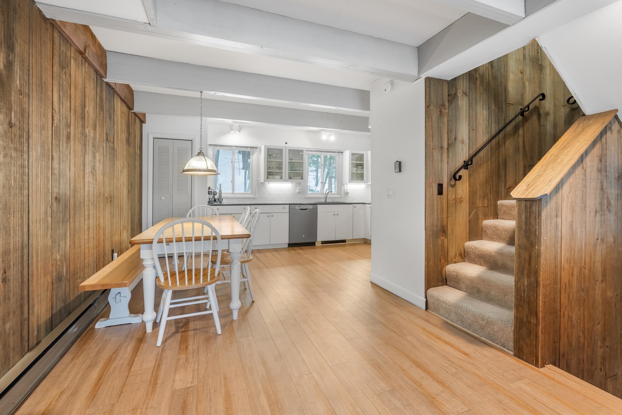 property viewer photo 8