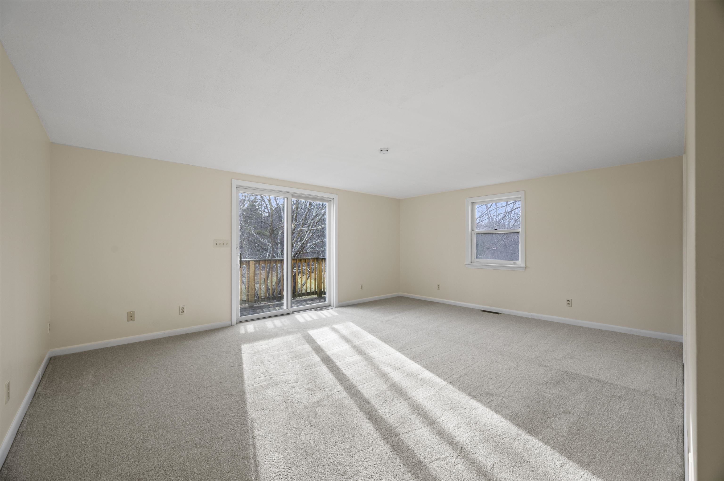 property viewer photo 17