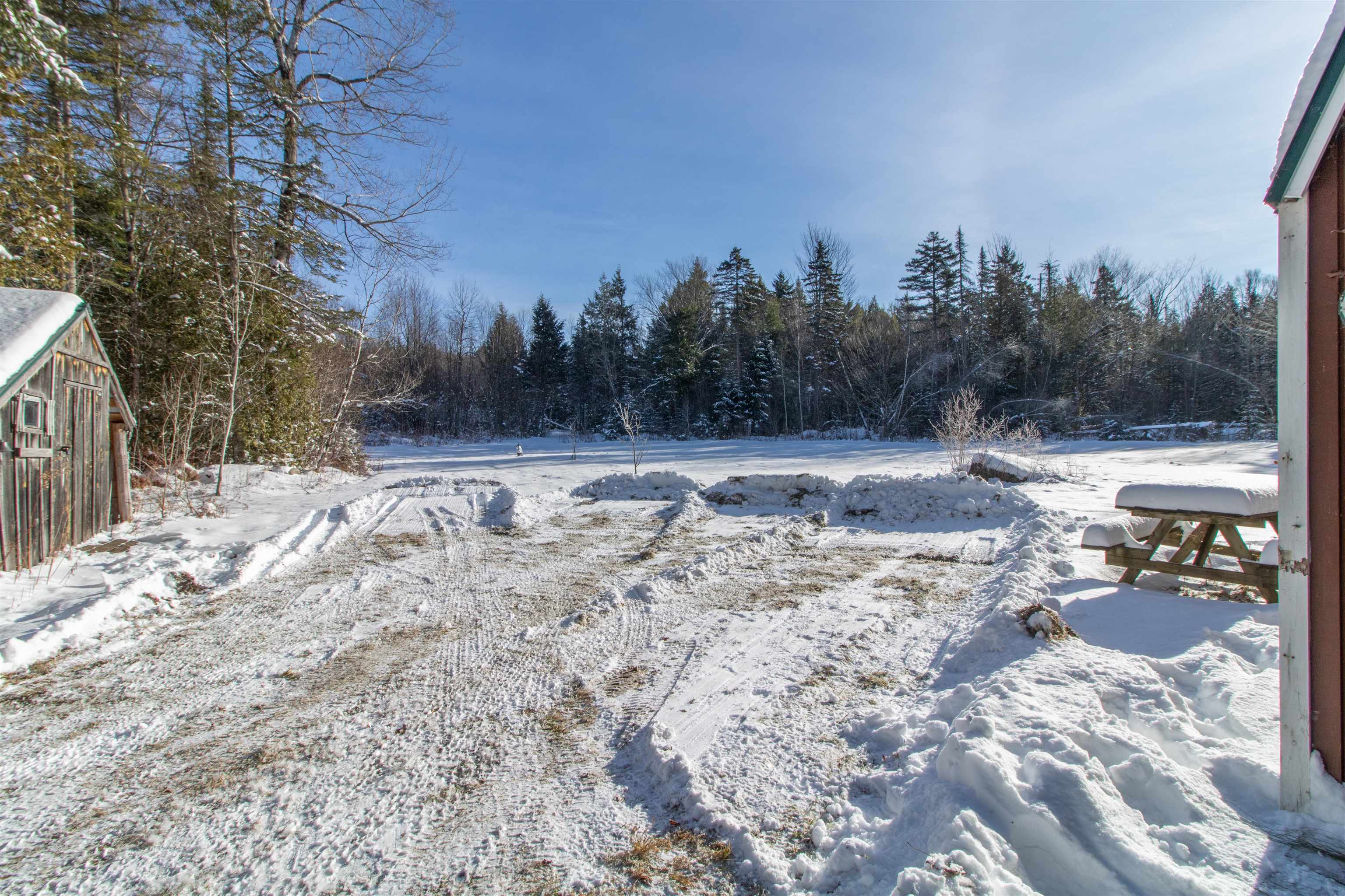 property viewer photo 24