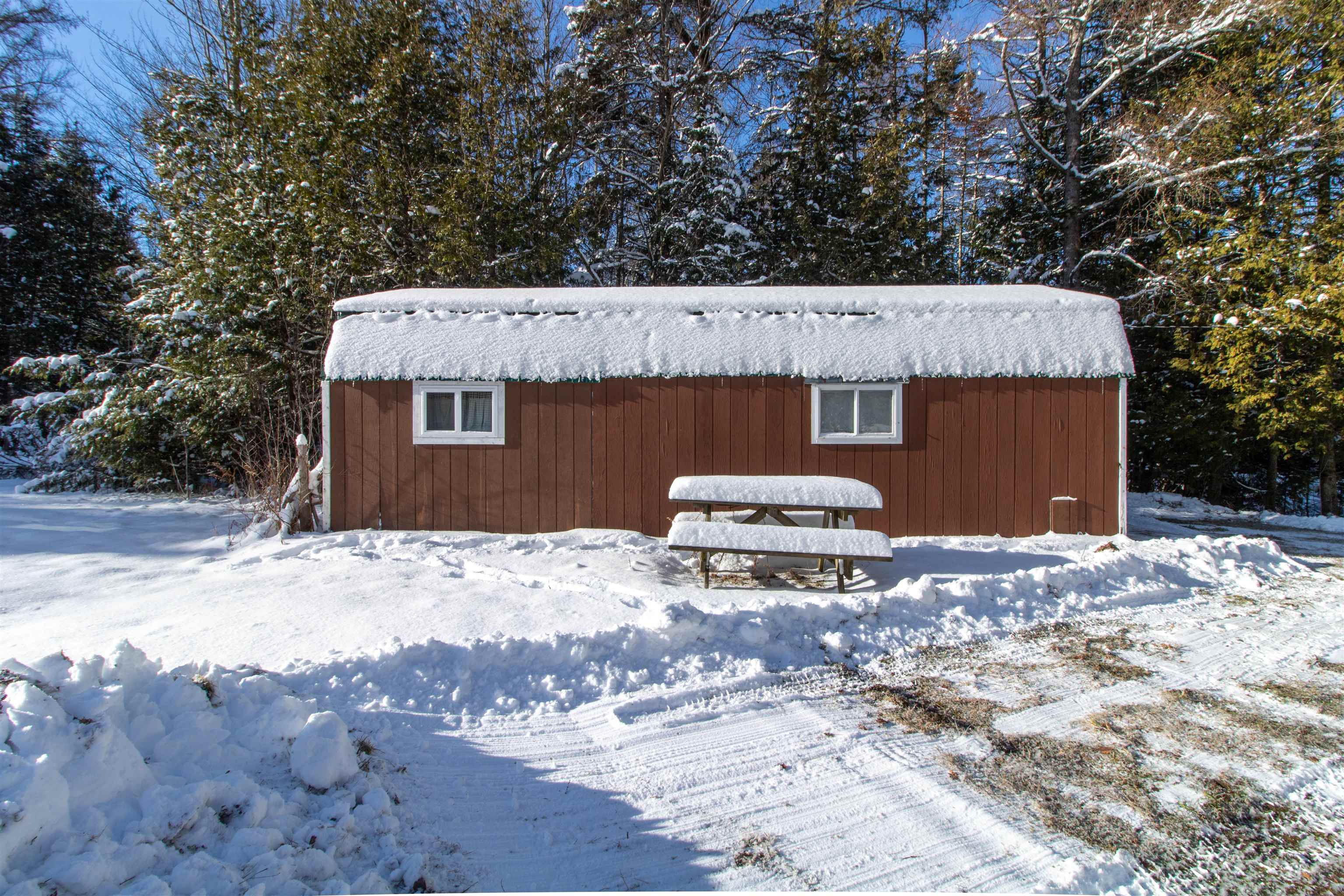 property viewer photo 3