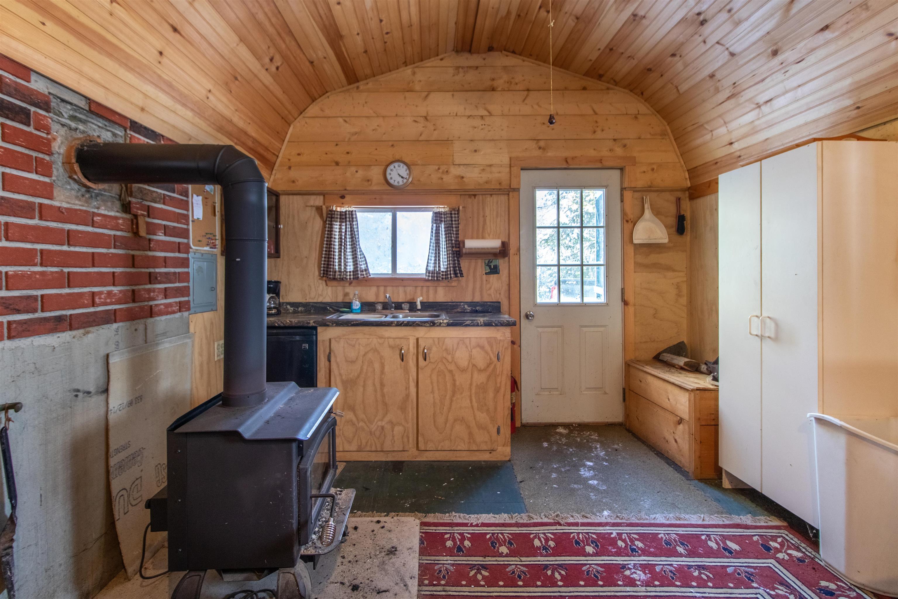 property viewer photo 7