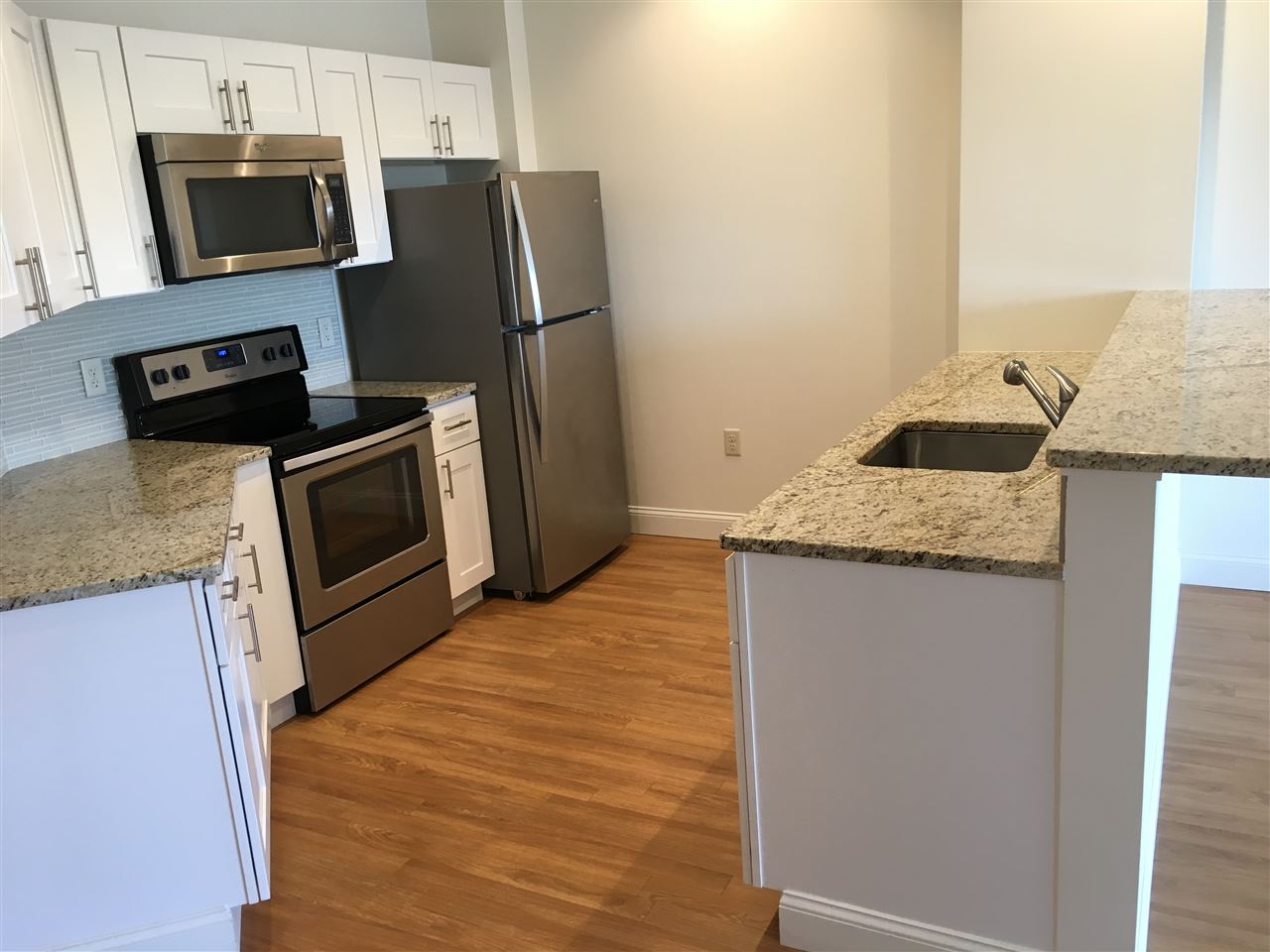 property viewer photo 11