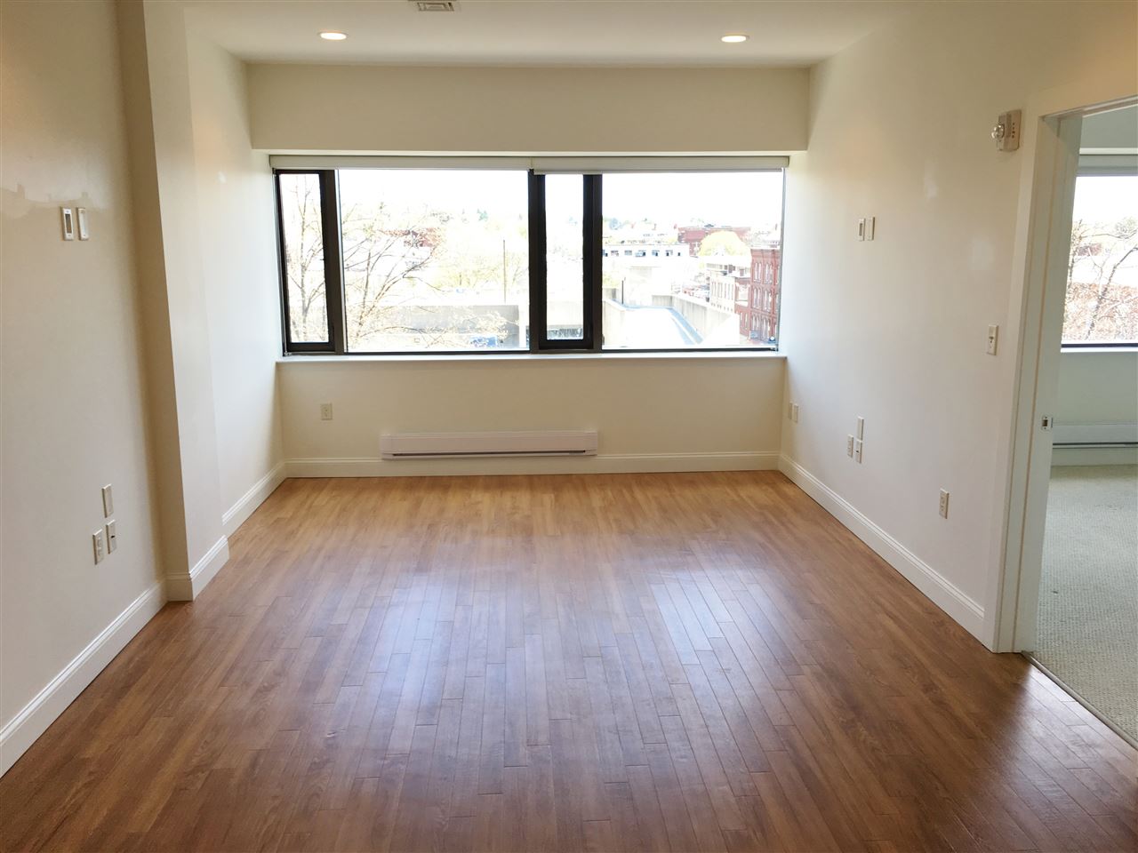 property viewer photo 17