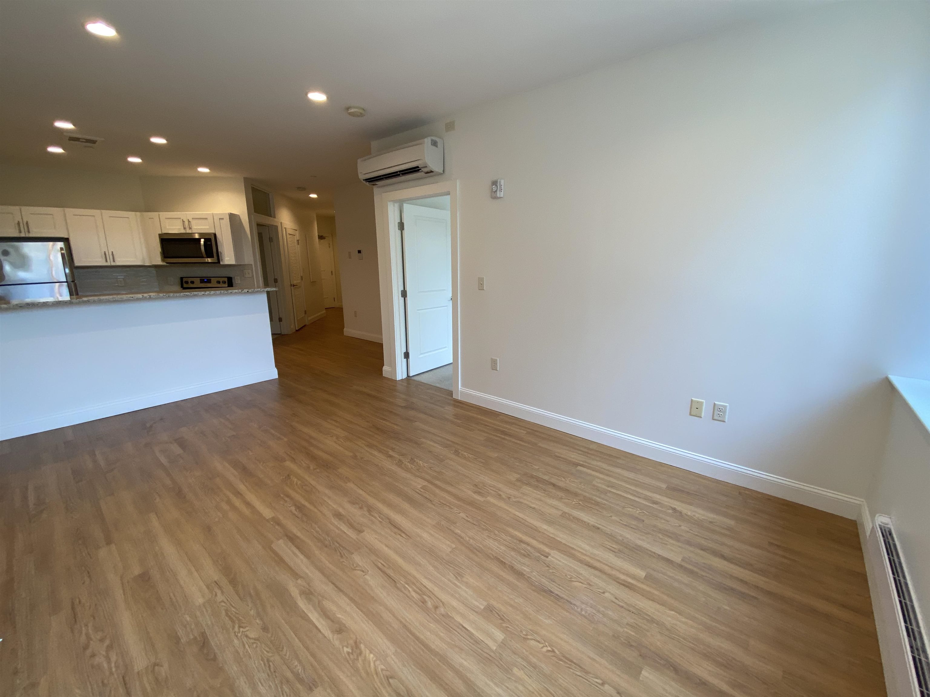 property viewer photo 14