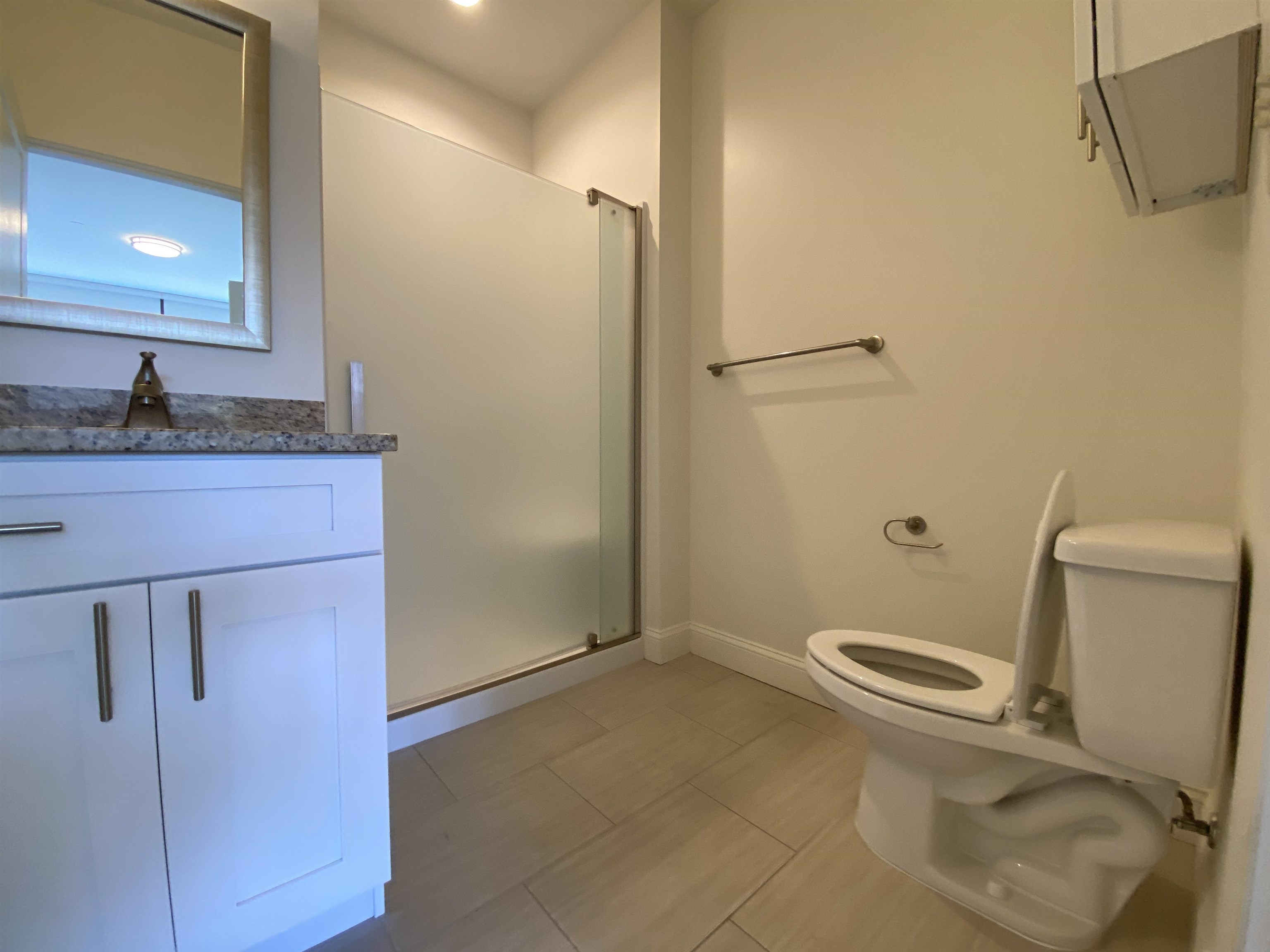 property viewer photo 18