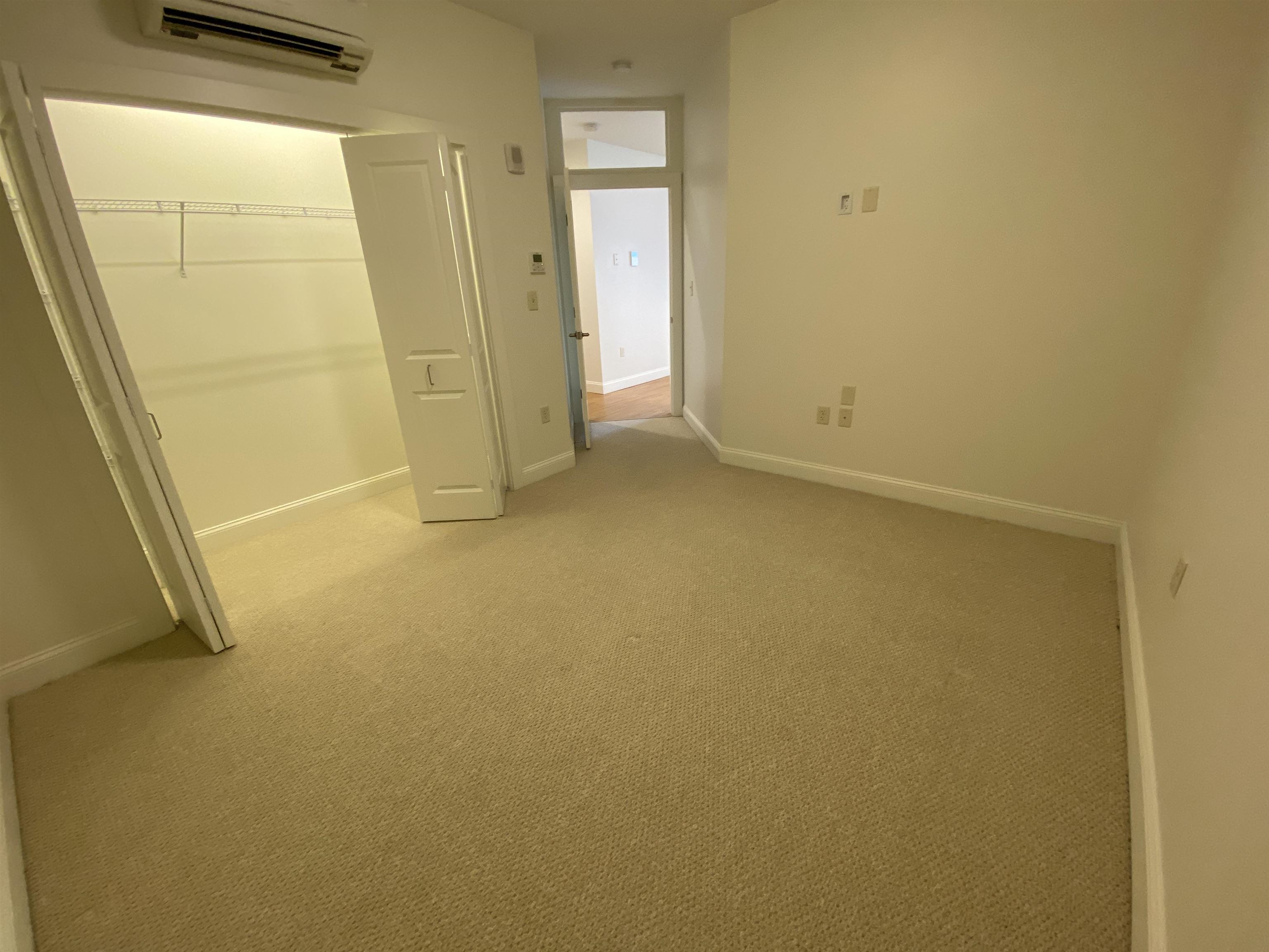 property viewer photo 27
