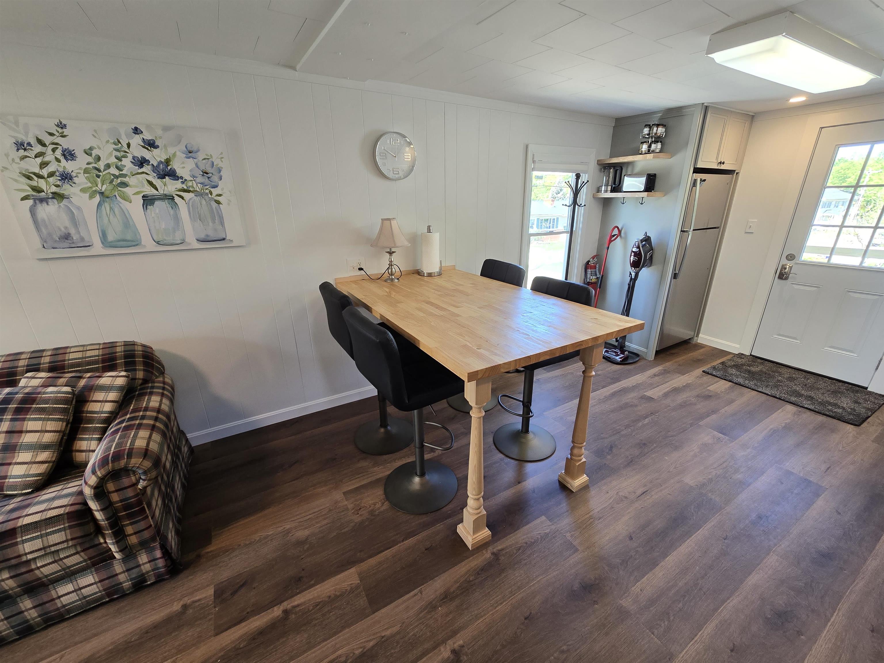 property viewer photo 3