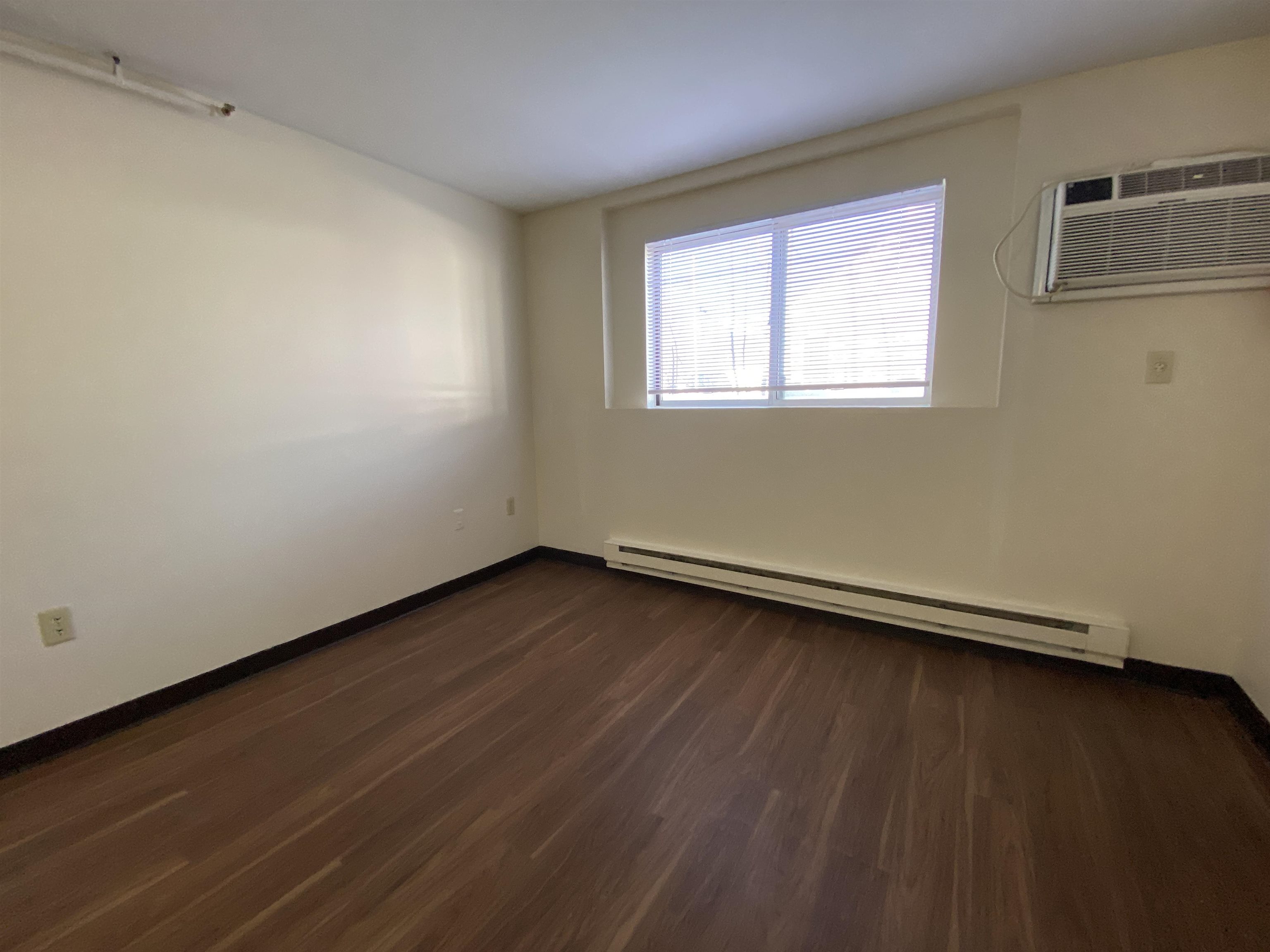 property viewer photo 24