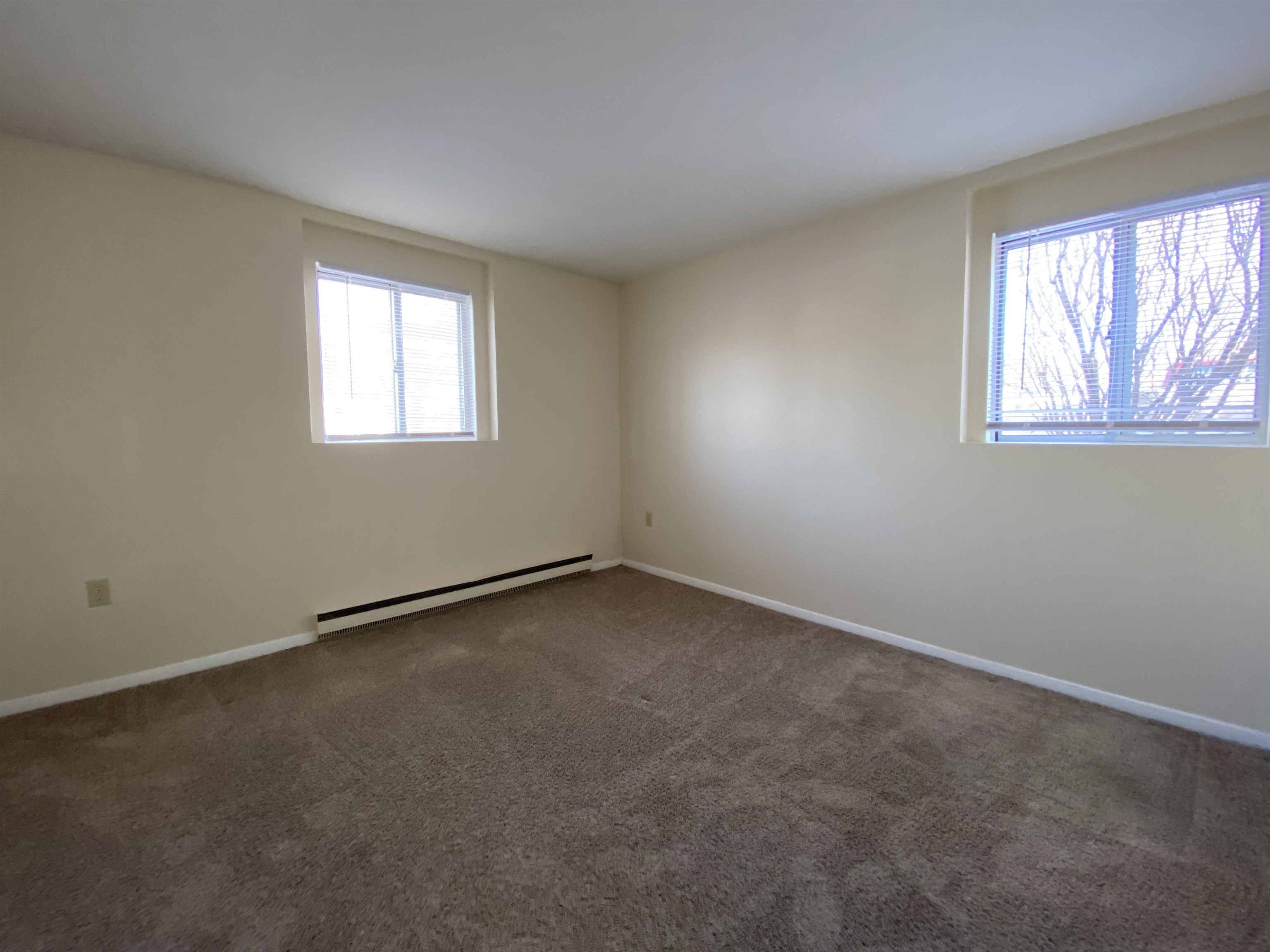 property viewer photo 25