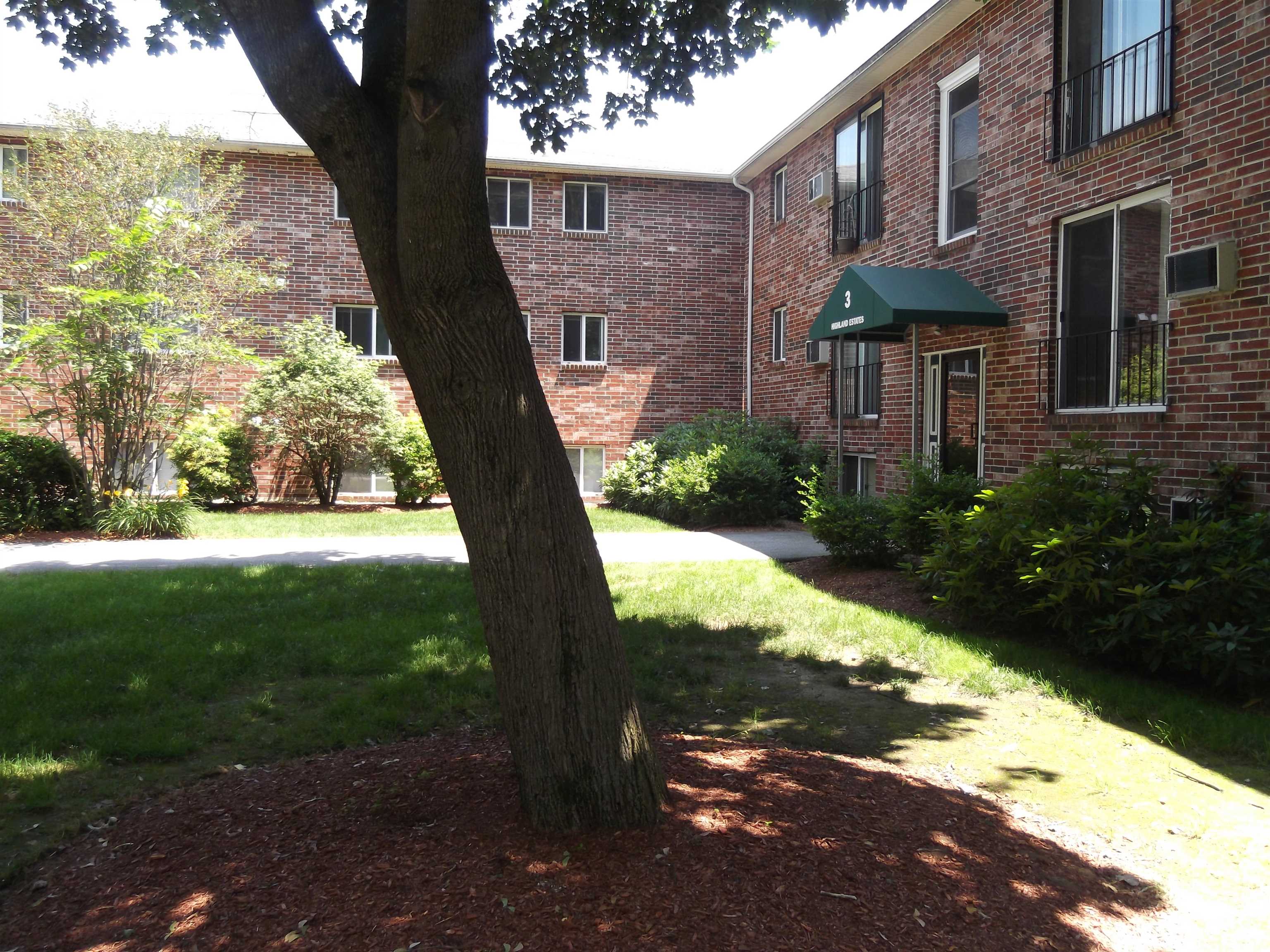 property viewer photo 6