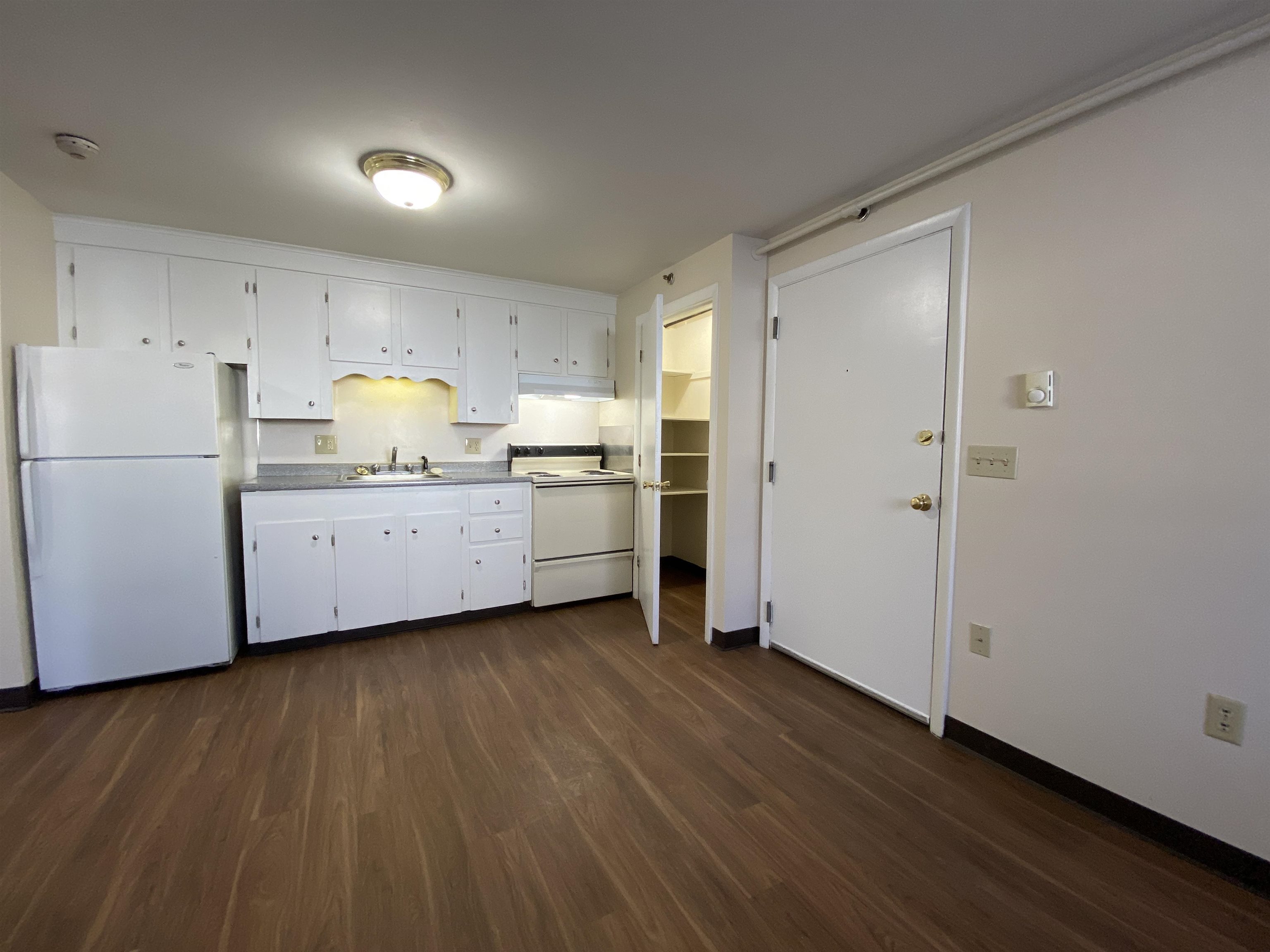 property viewer photo 8