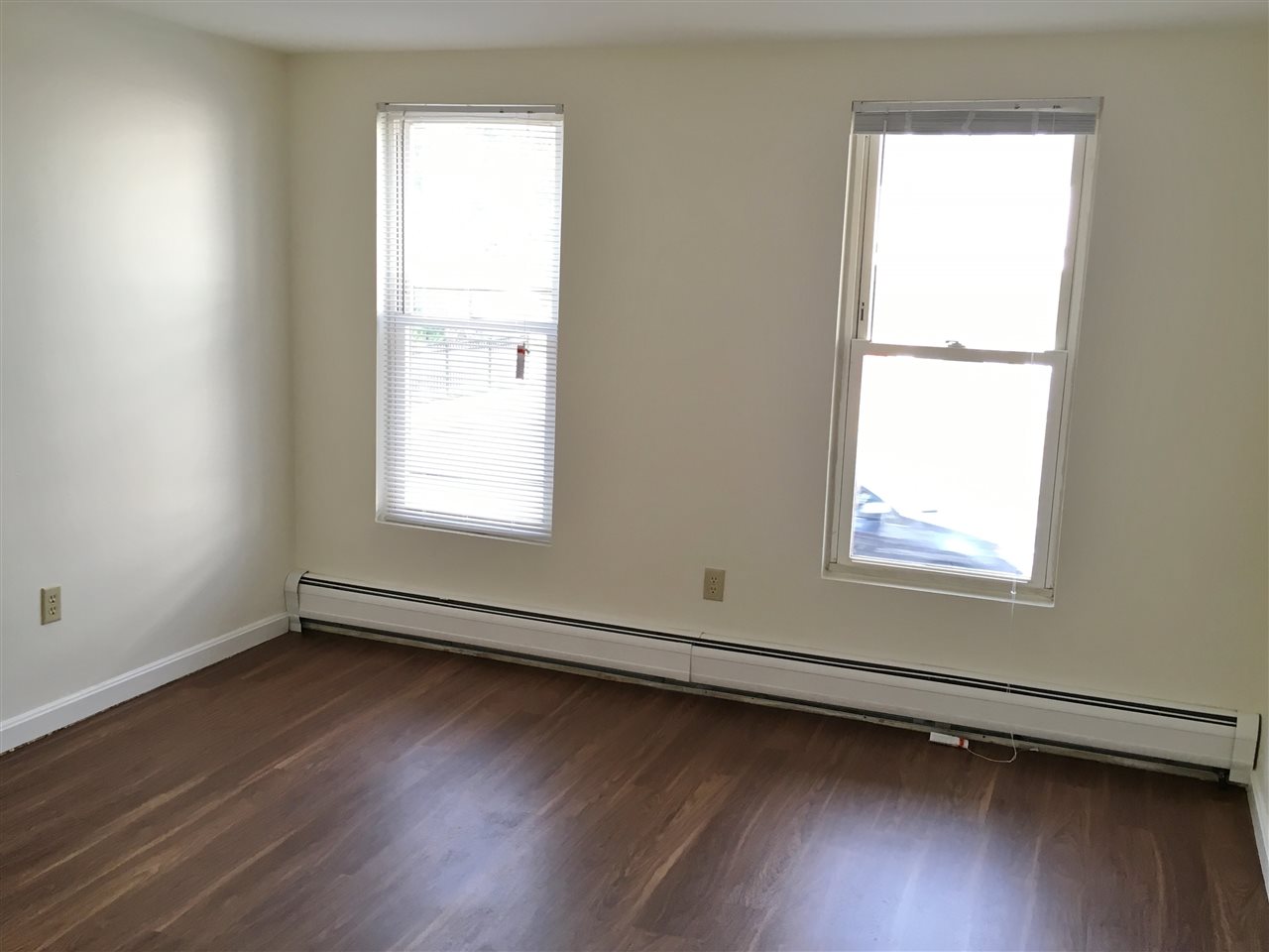 property viewer photo 19