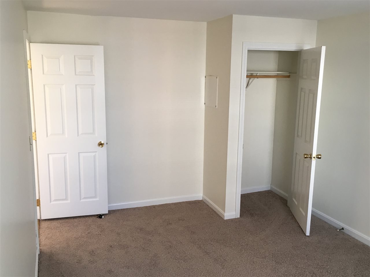 property viewer photo 24