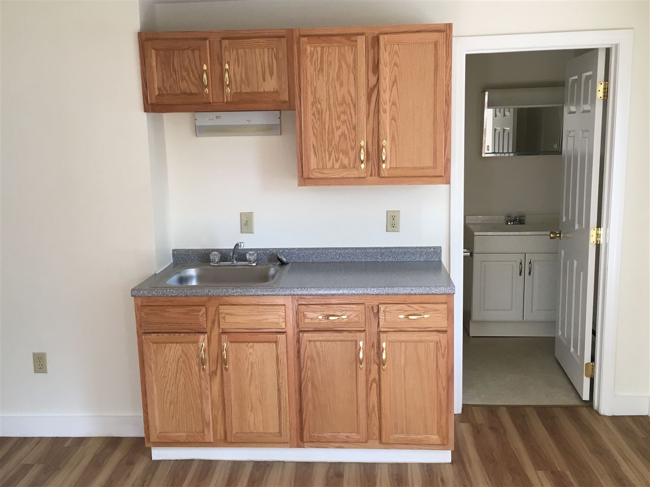 property viewer photo 7