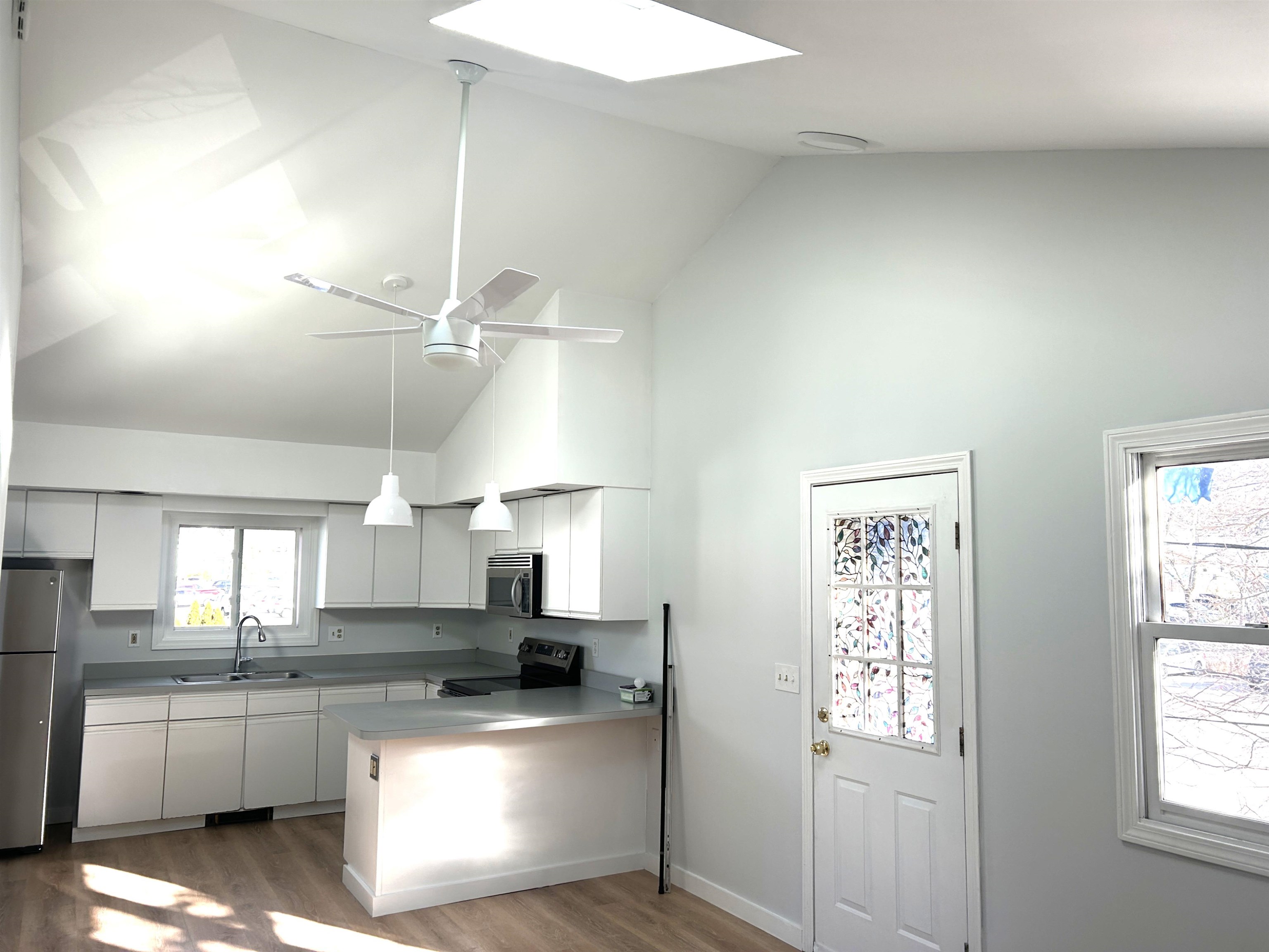 property viewer photo 1