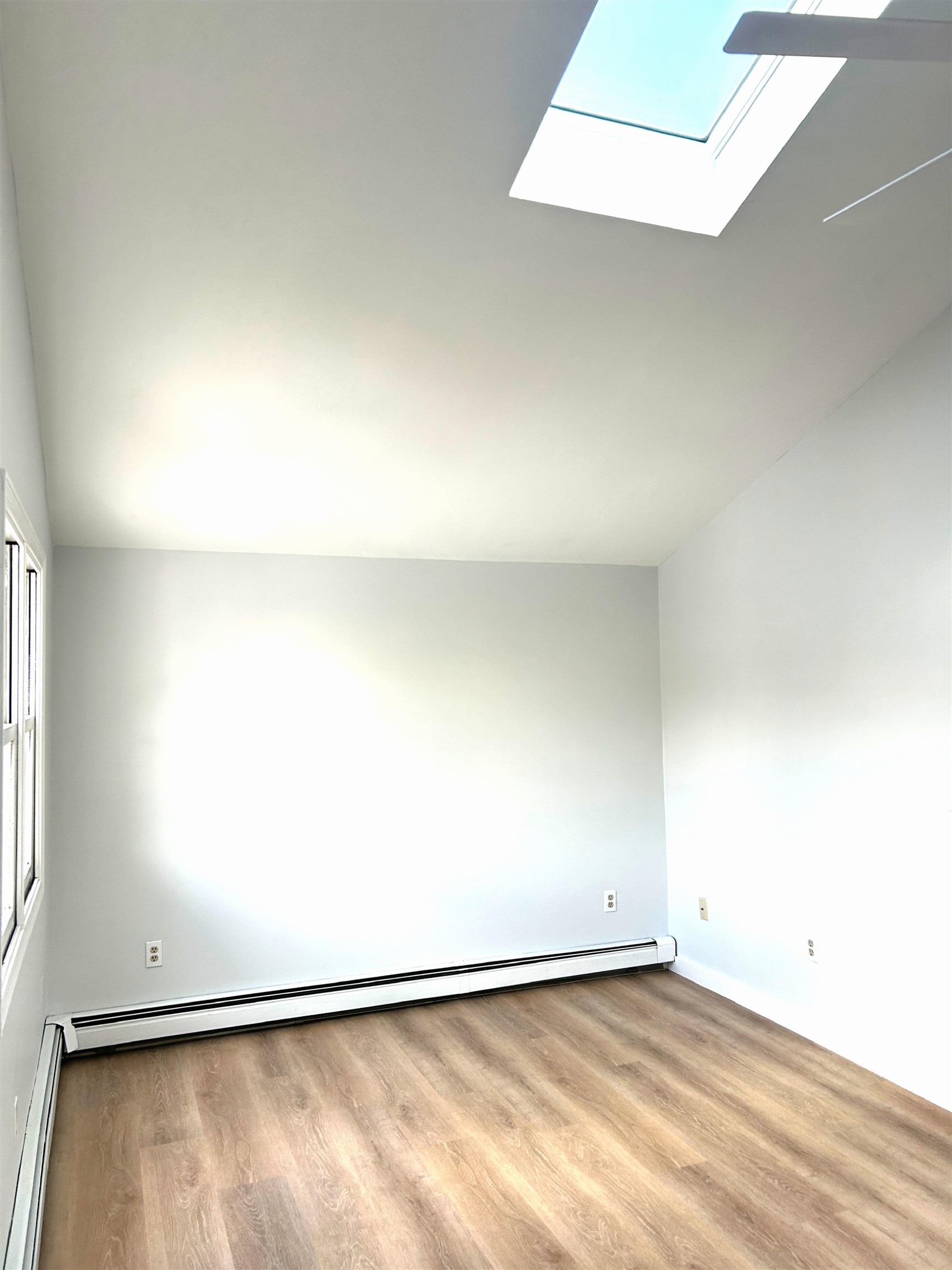 property viewer photo 2