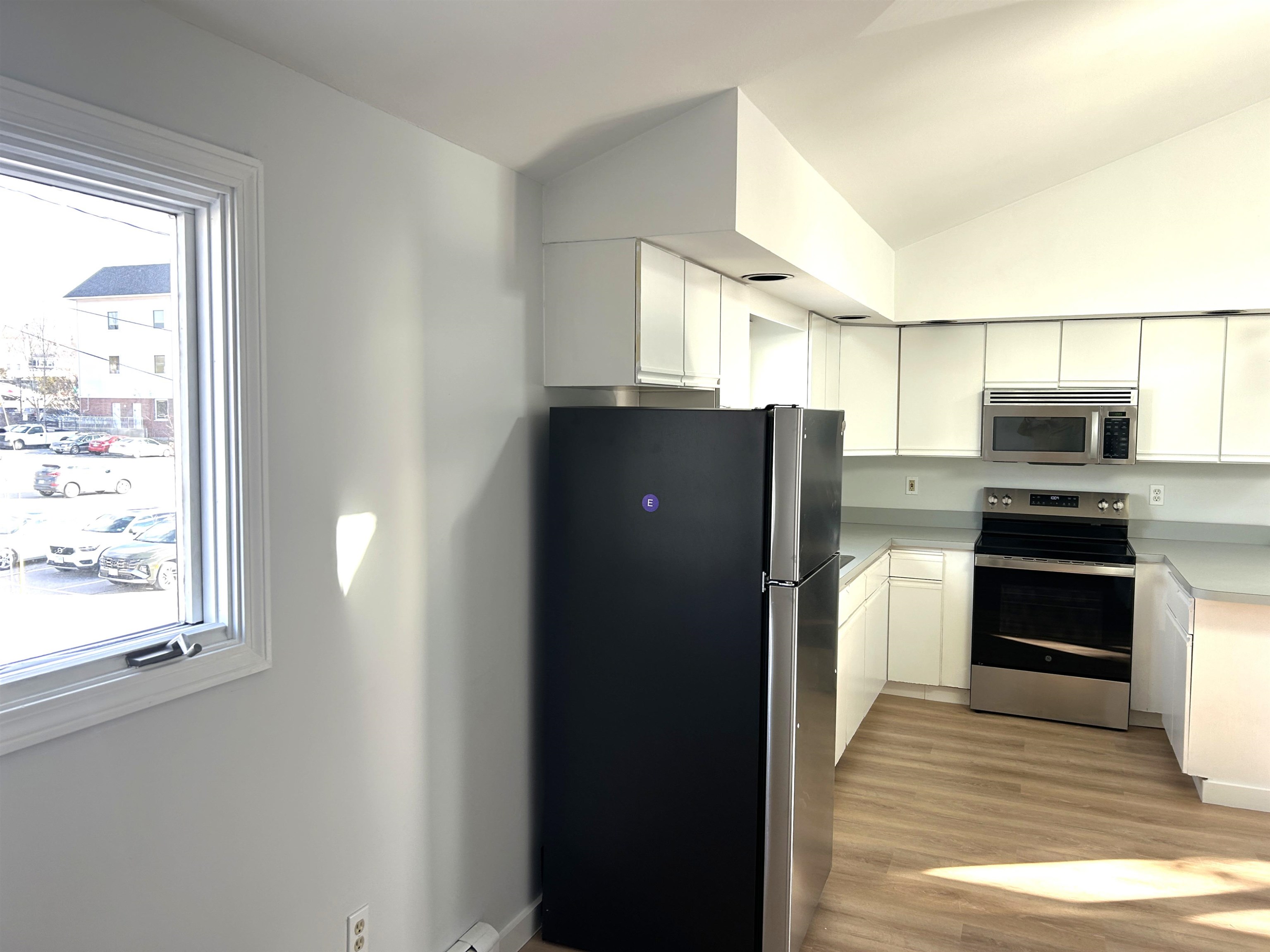 property viewer photo 5