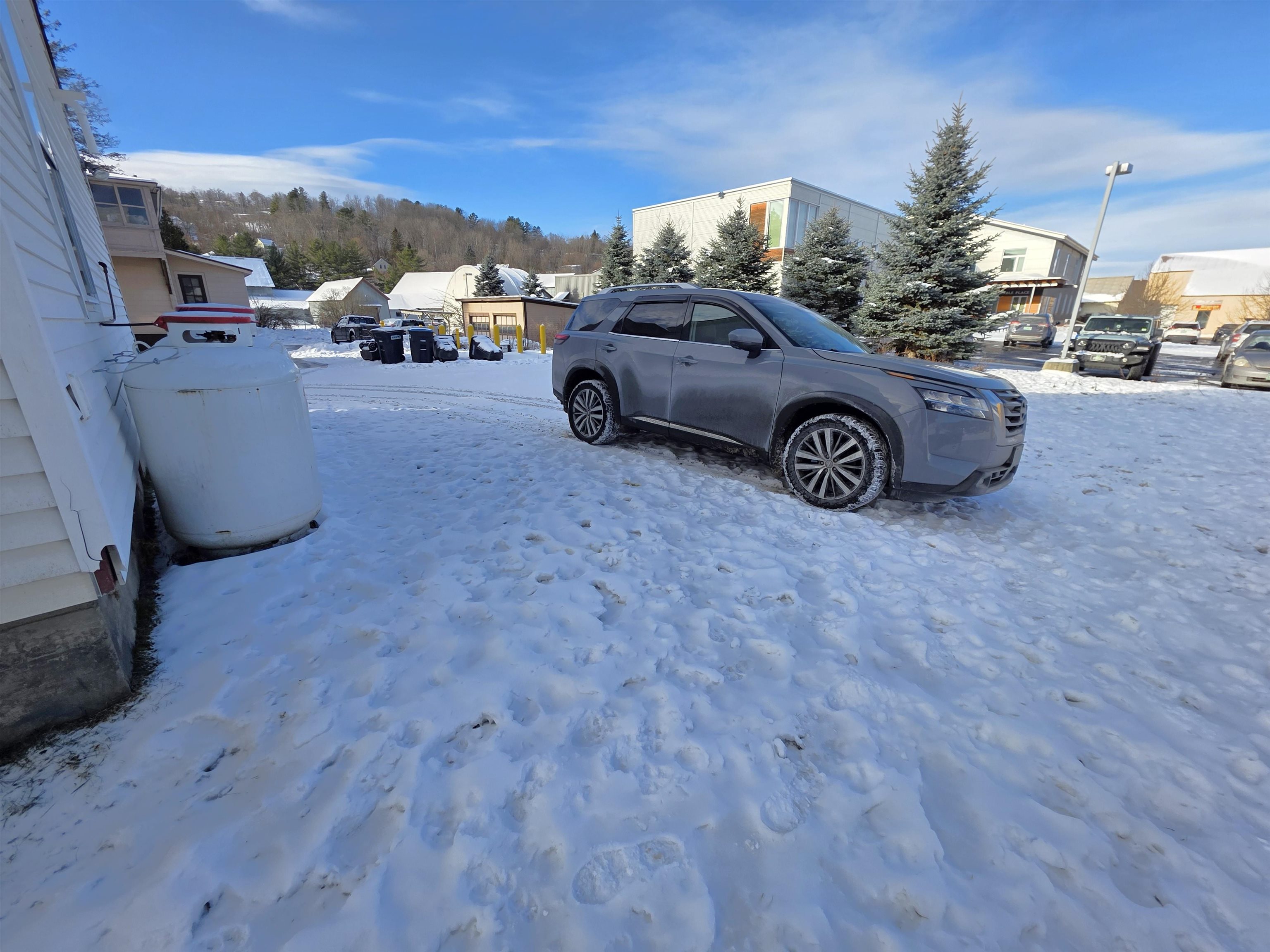 main property photo 19