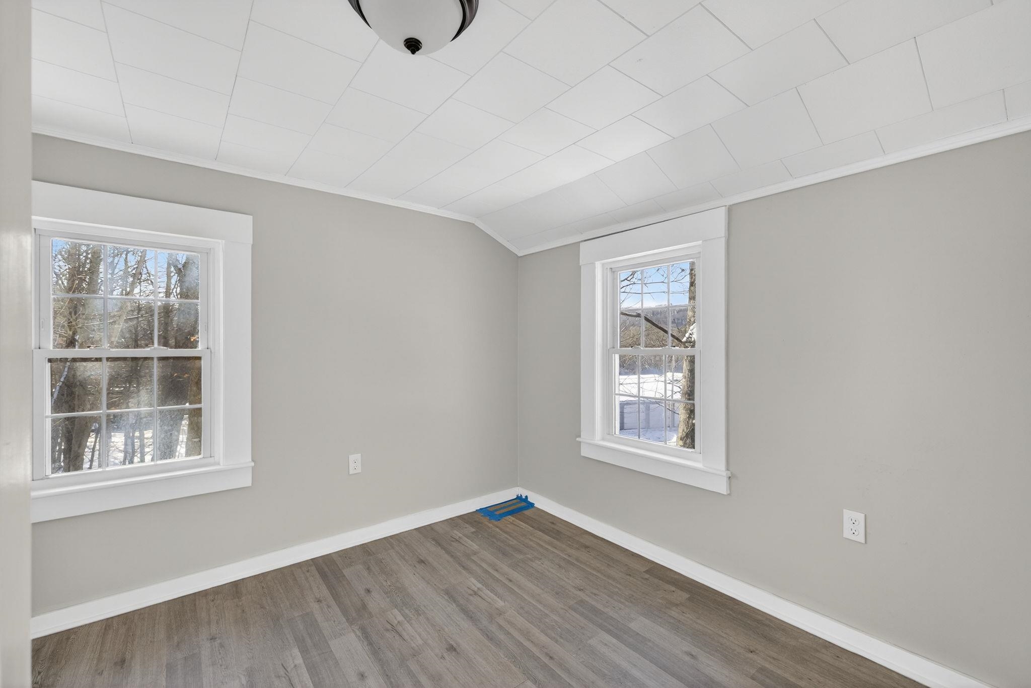property viewer photo 23
