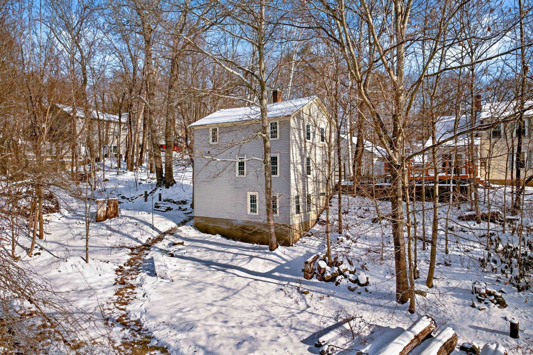 property viewer photo 26