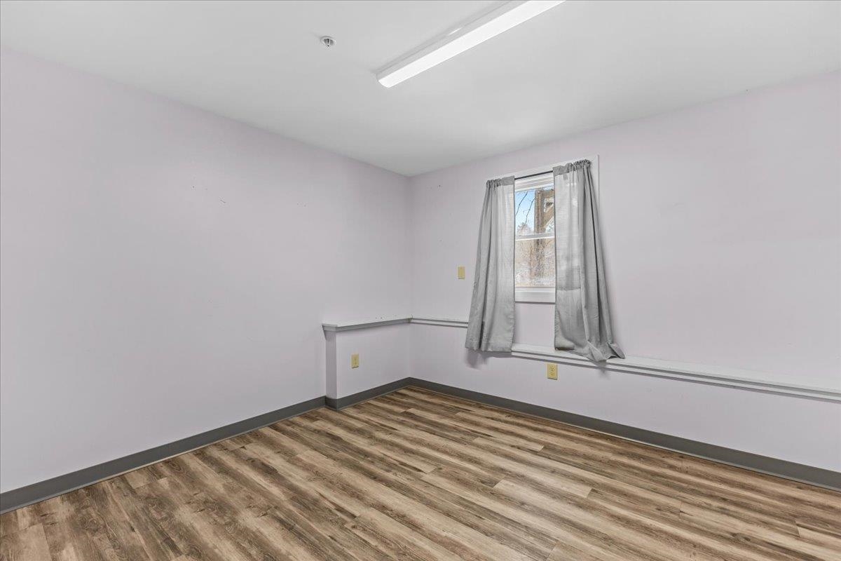 property viewer photo 26