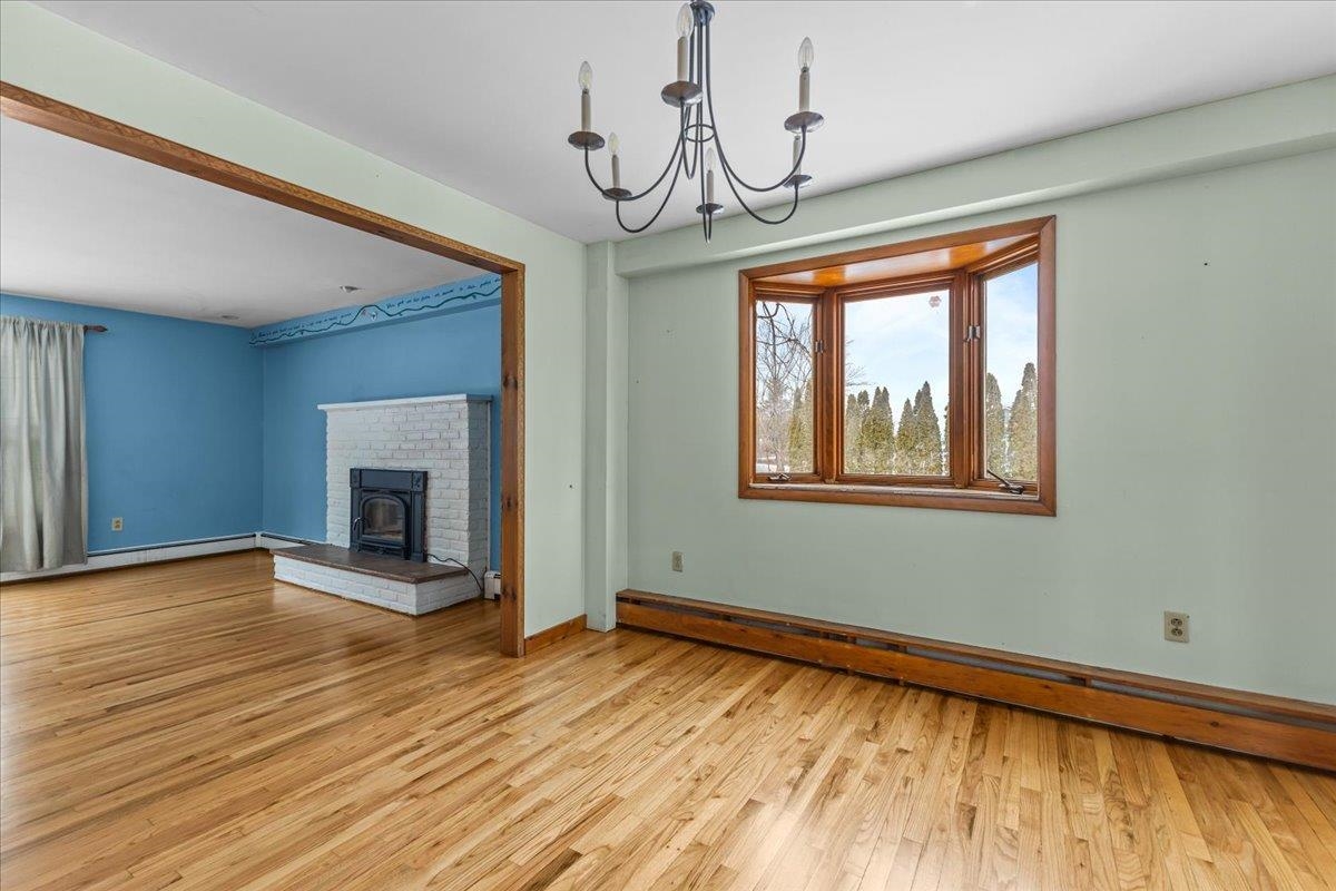 property viewer photo 5
