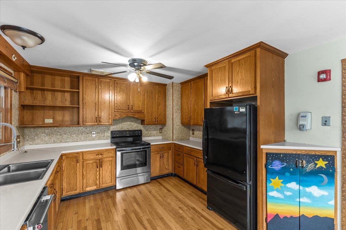 property viewer photo 8