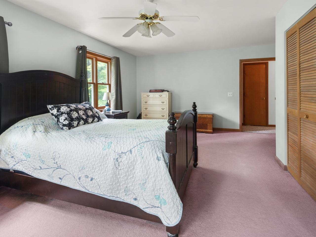 property viewer photo 18