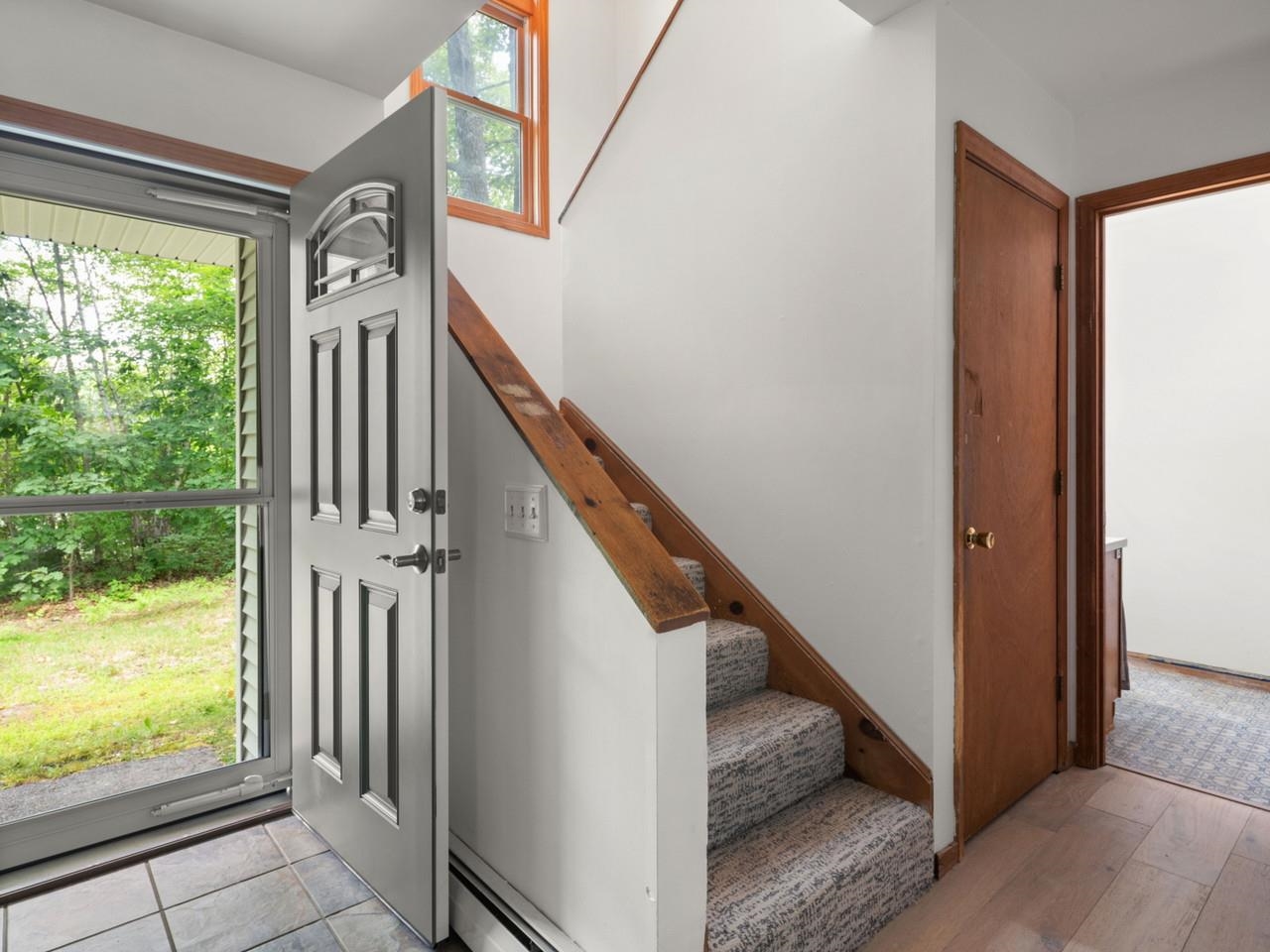 property viewer photo 2