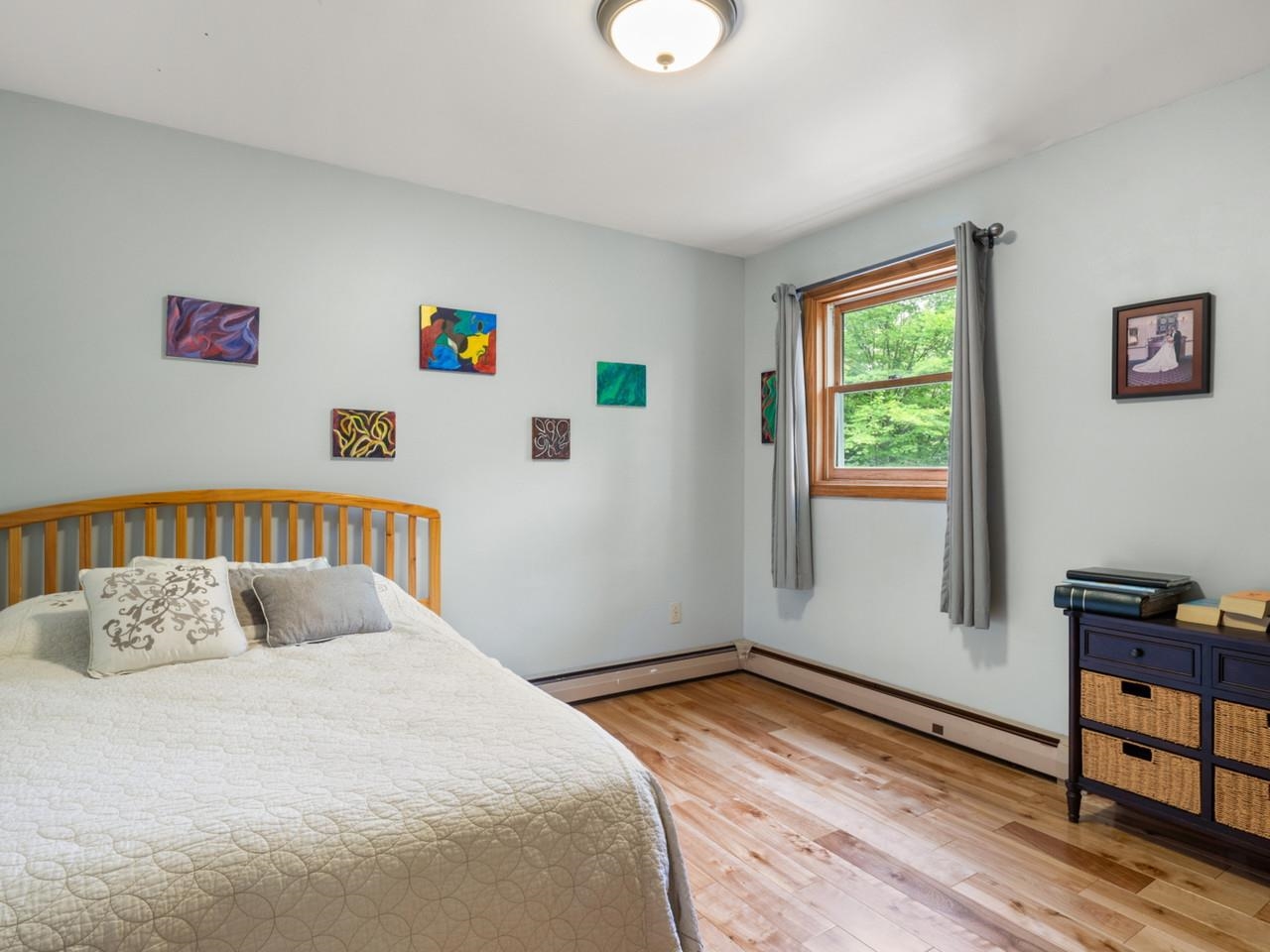 property viewer photo 25
