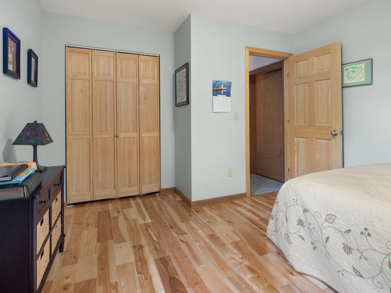 property viewer photo 26