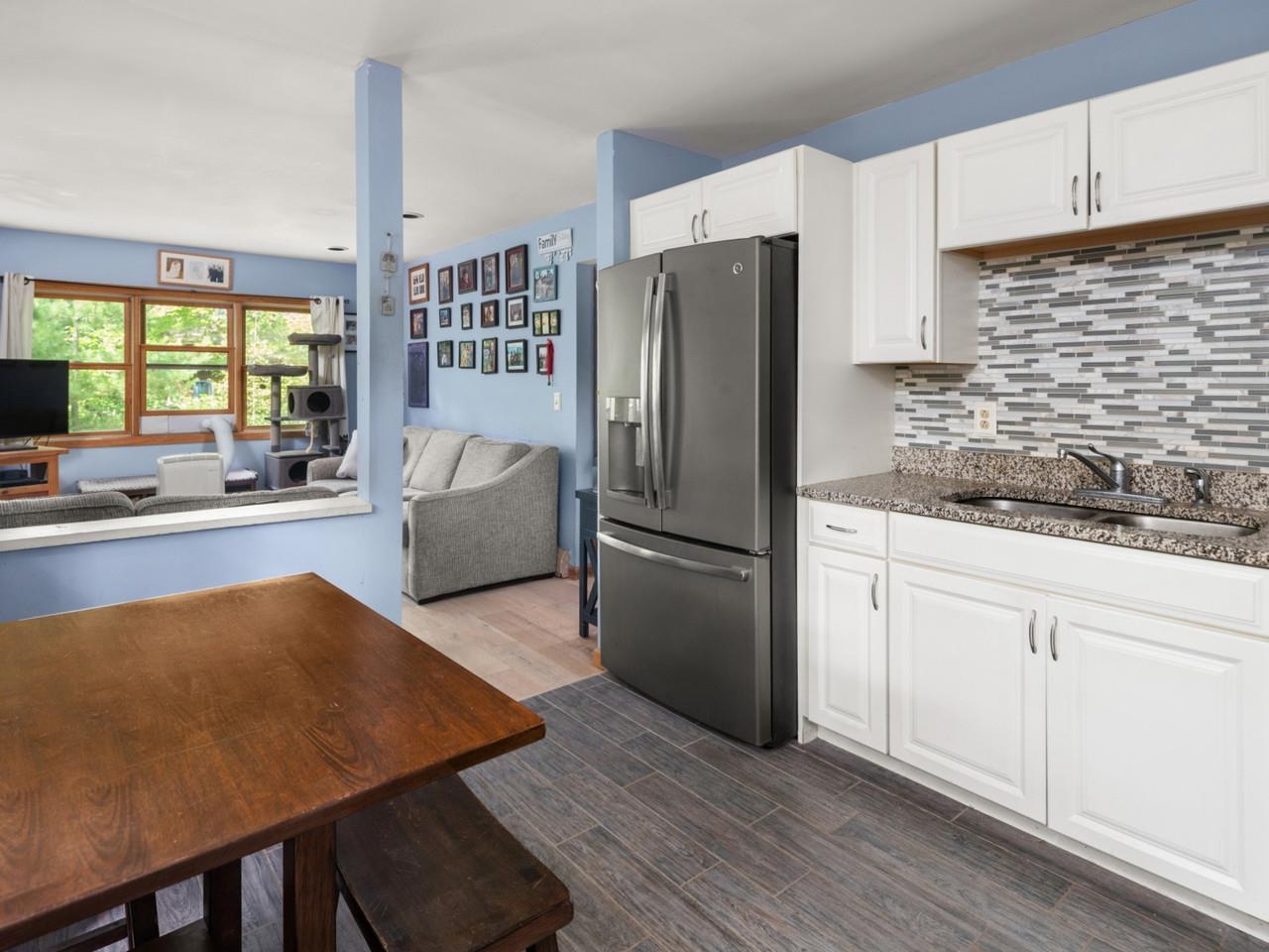 property viewer photo 7