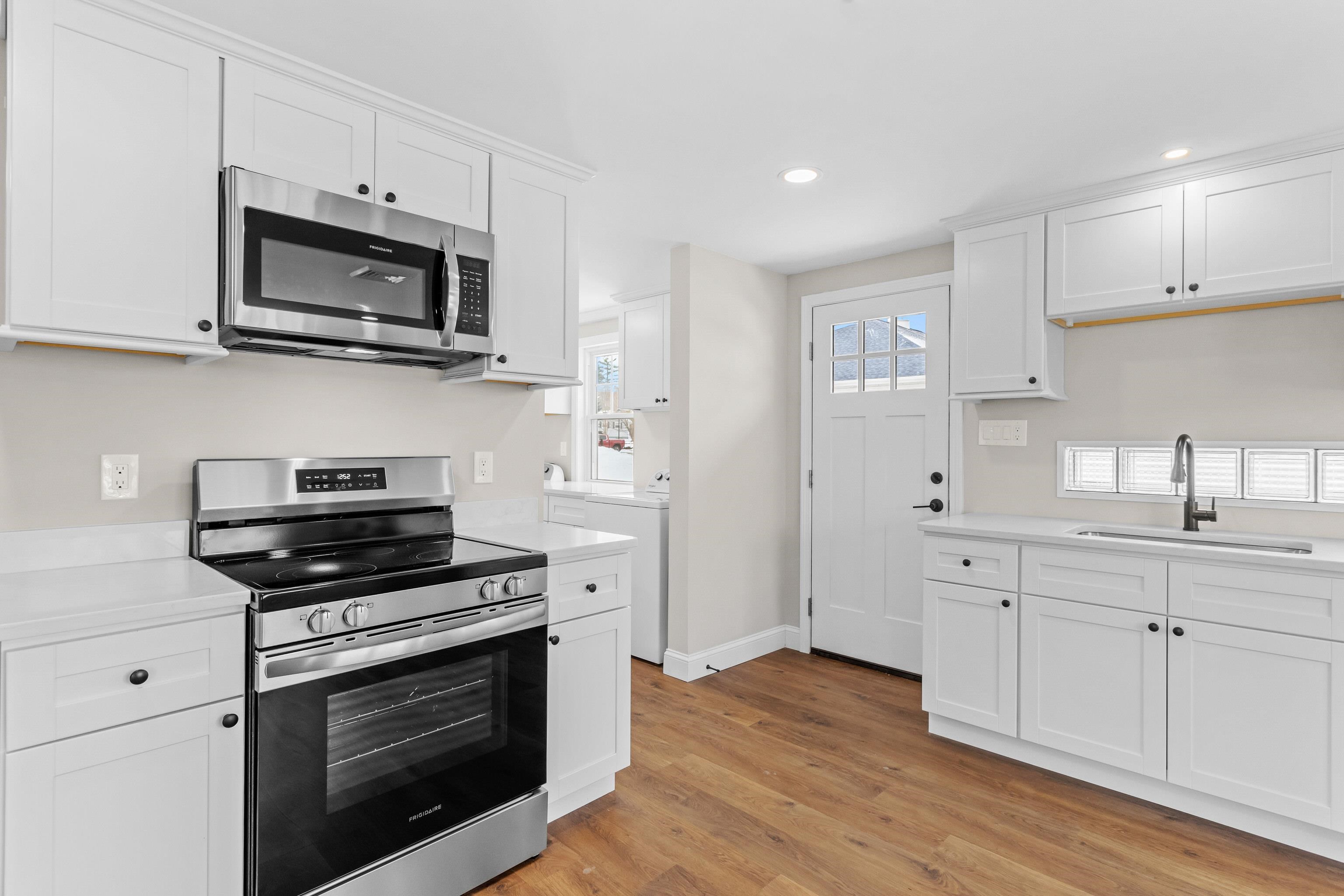 property viewer photo 12