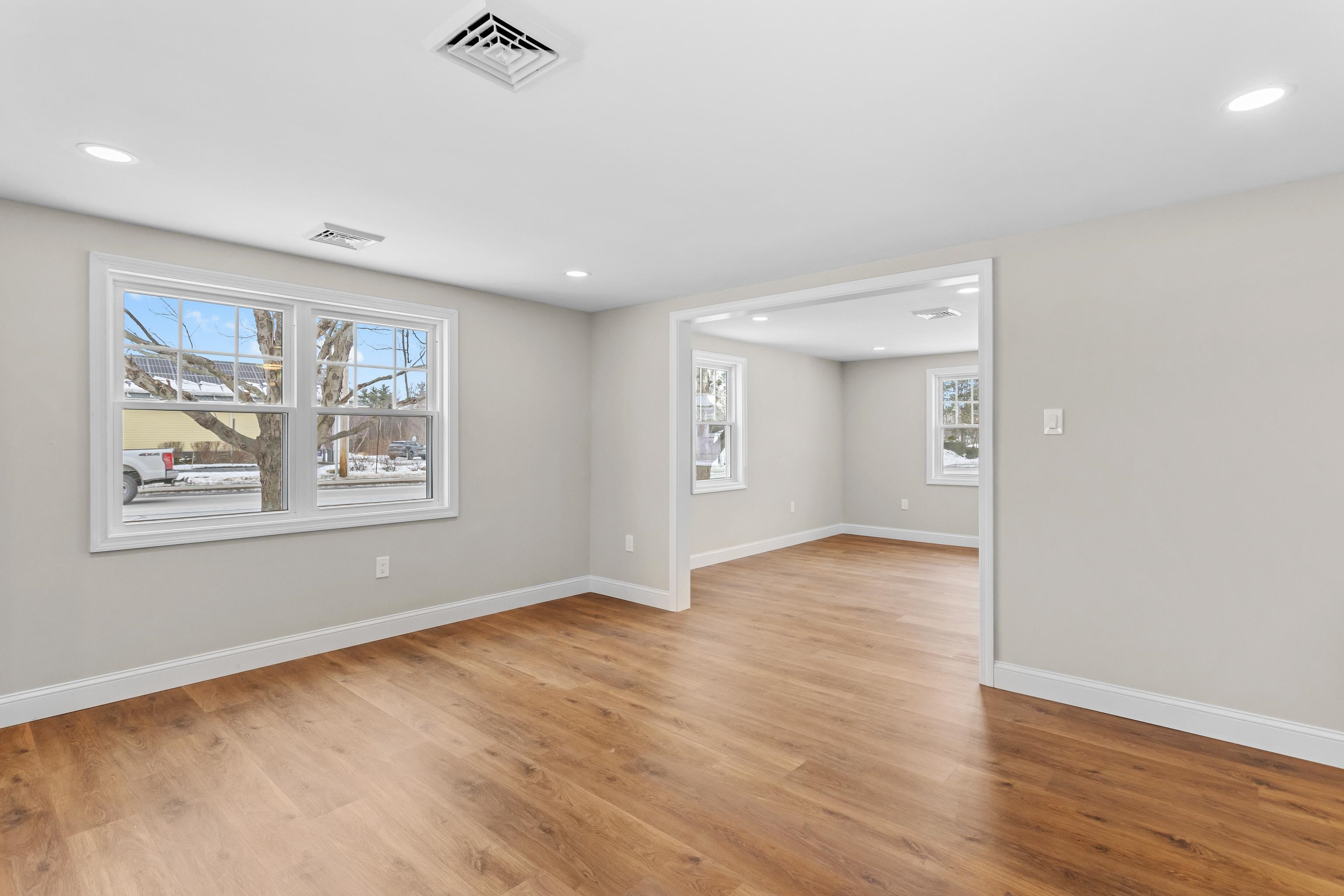 property viewer photo 20