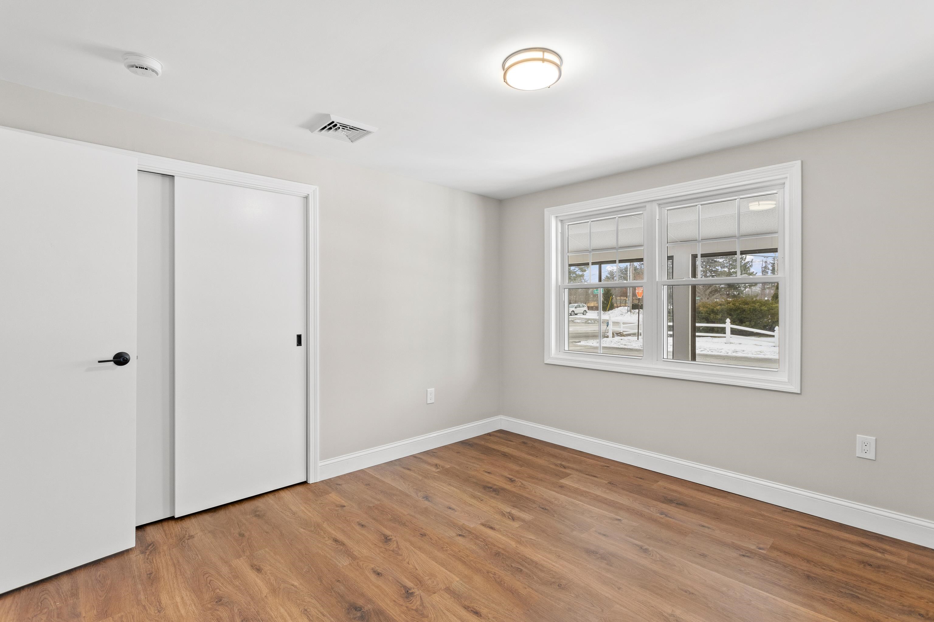 property viewer photo 37