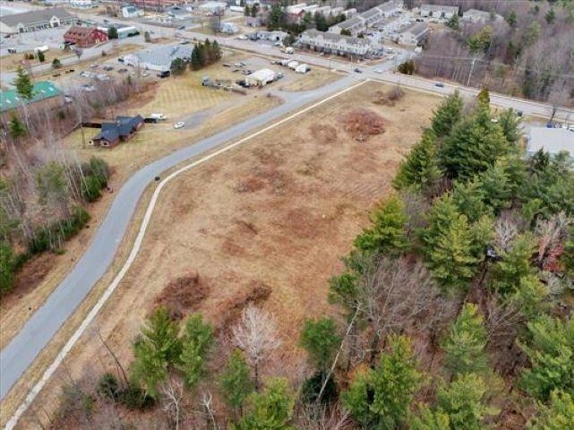 main property photo 14