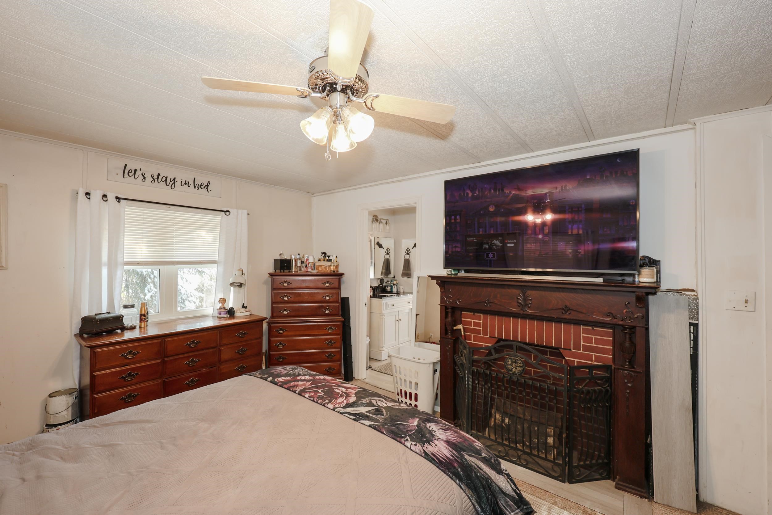 property viewer photo 13
